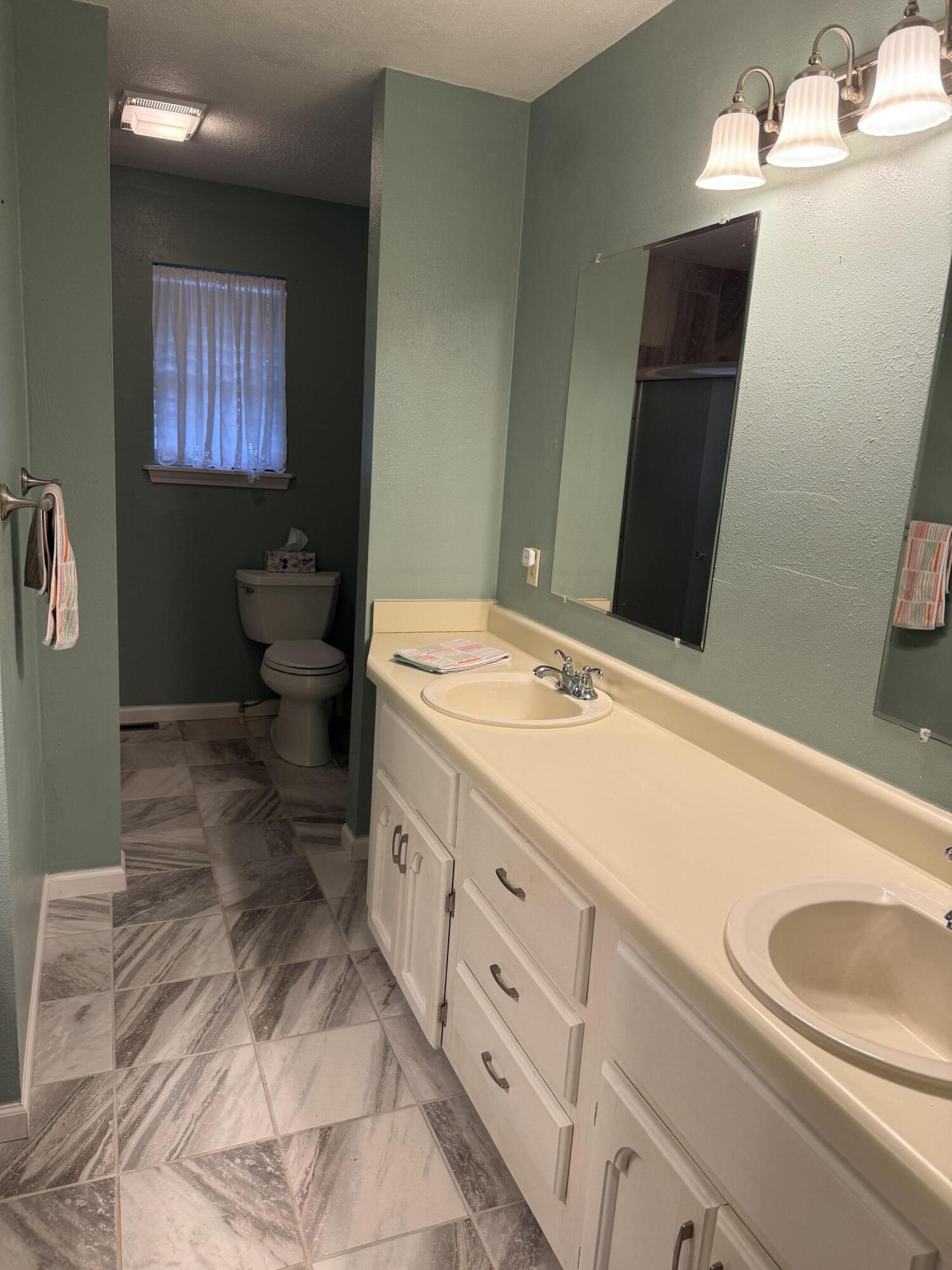 3367 Splitlog Road Property Photo 16
