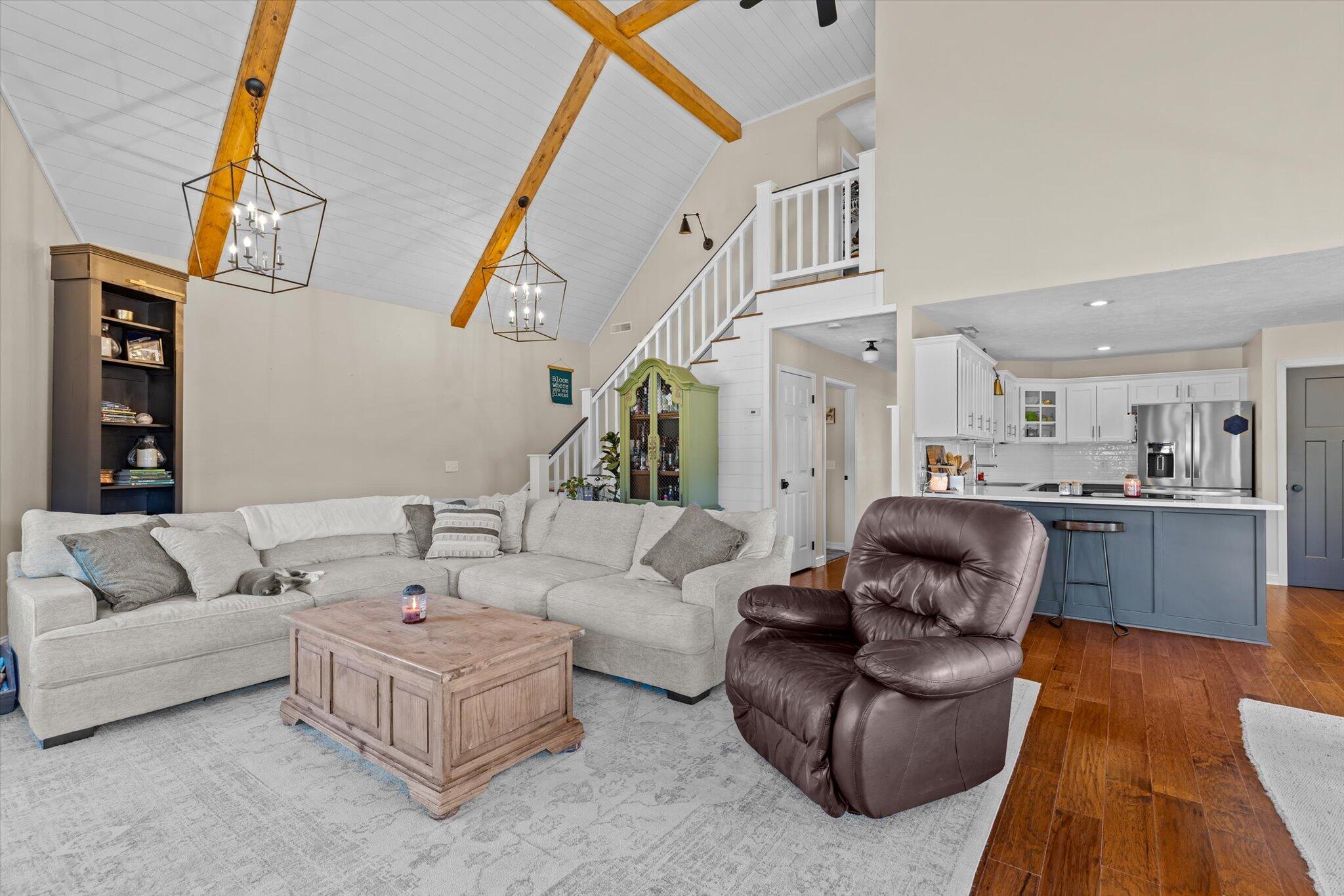 10048 County Road Y-521 Property Photo 12