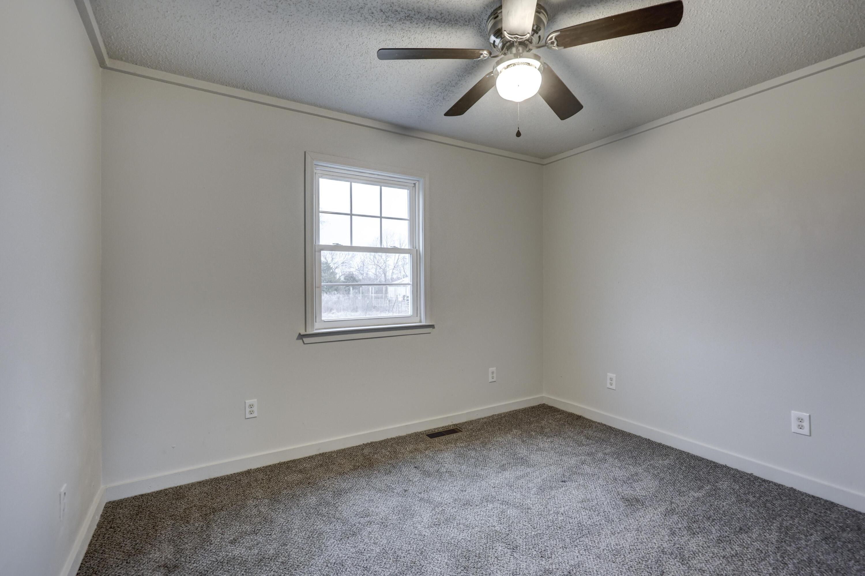9637 County Road 200 Property Photo 20