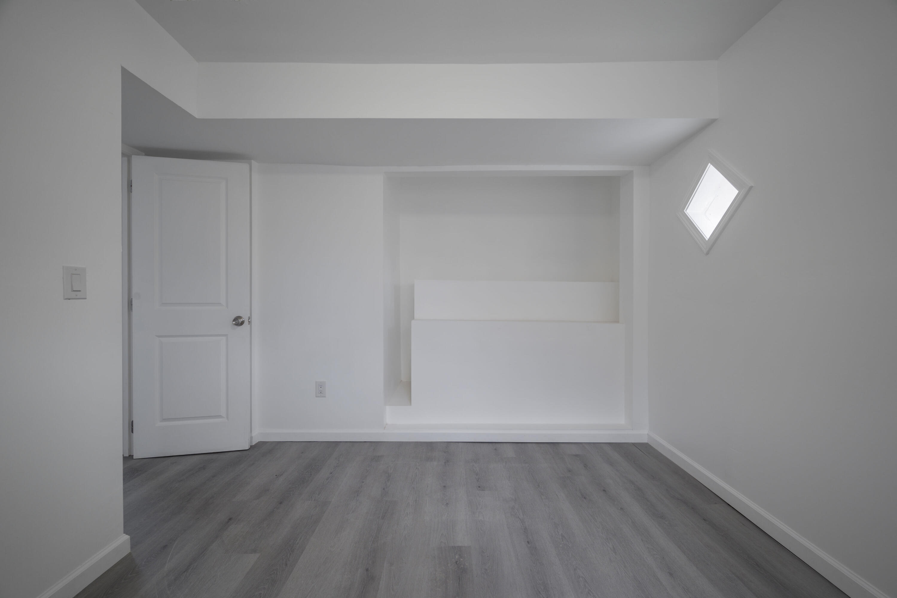 18662 Norway Road Property Photo 18