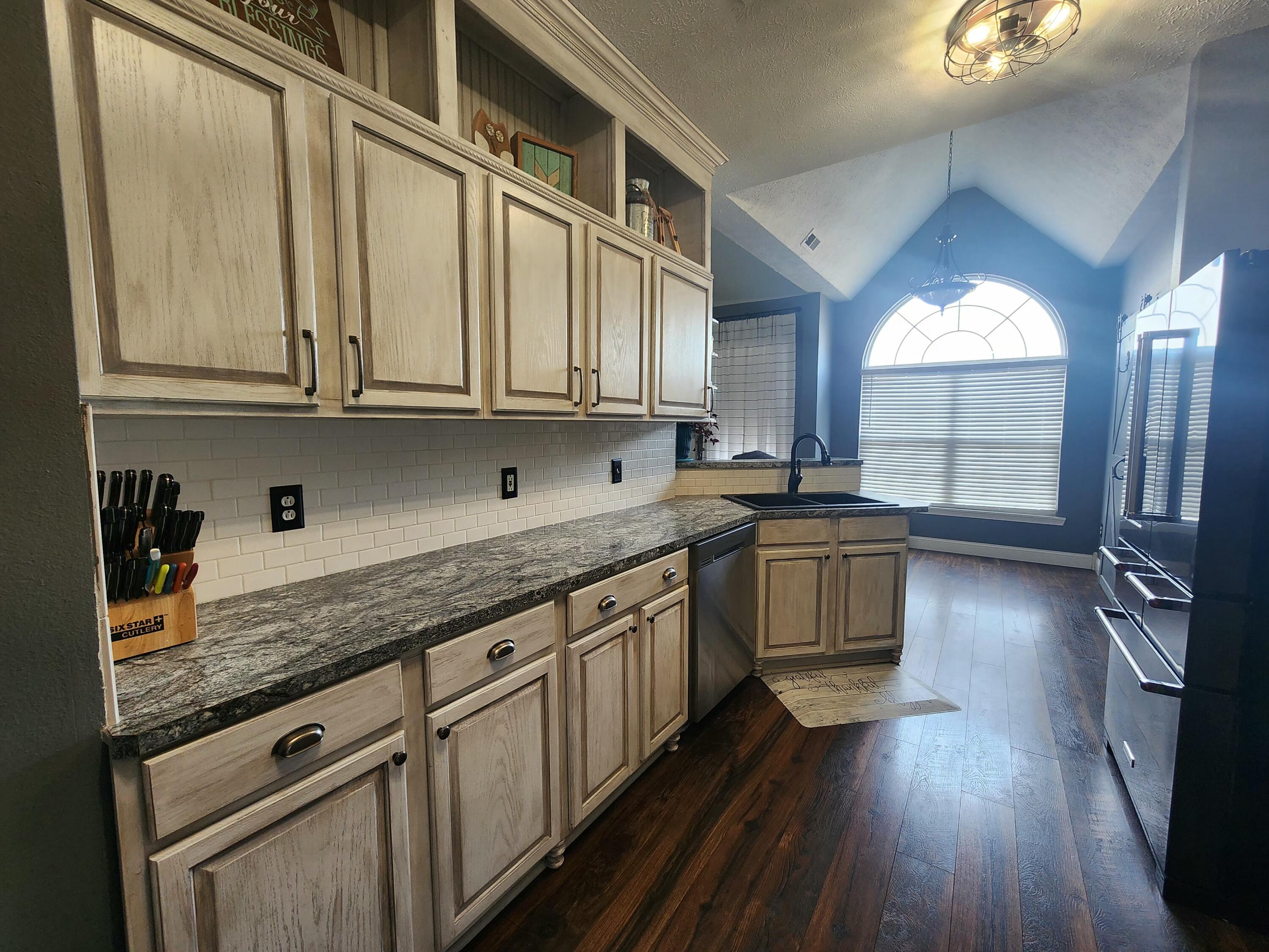 21306 Lawrence 2074 Property Photo 16