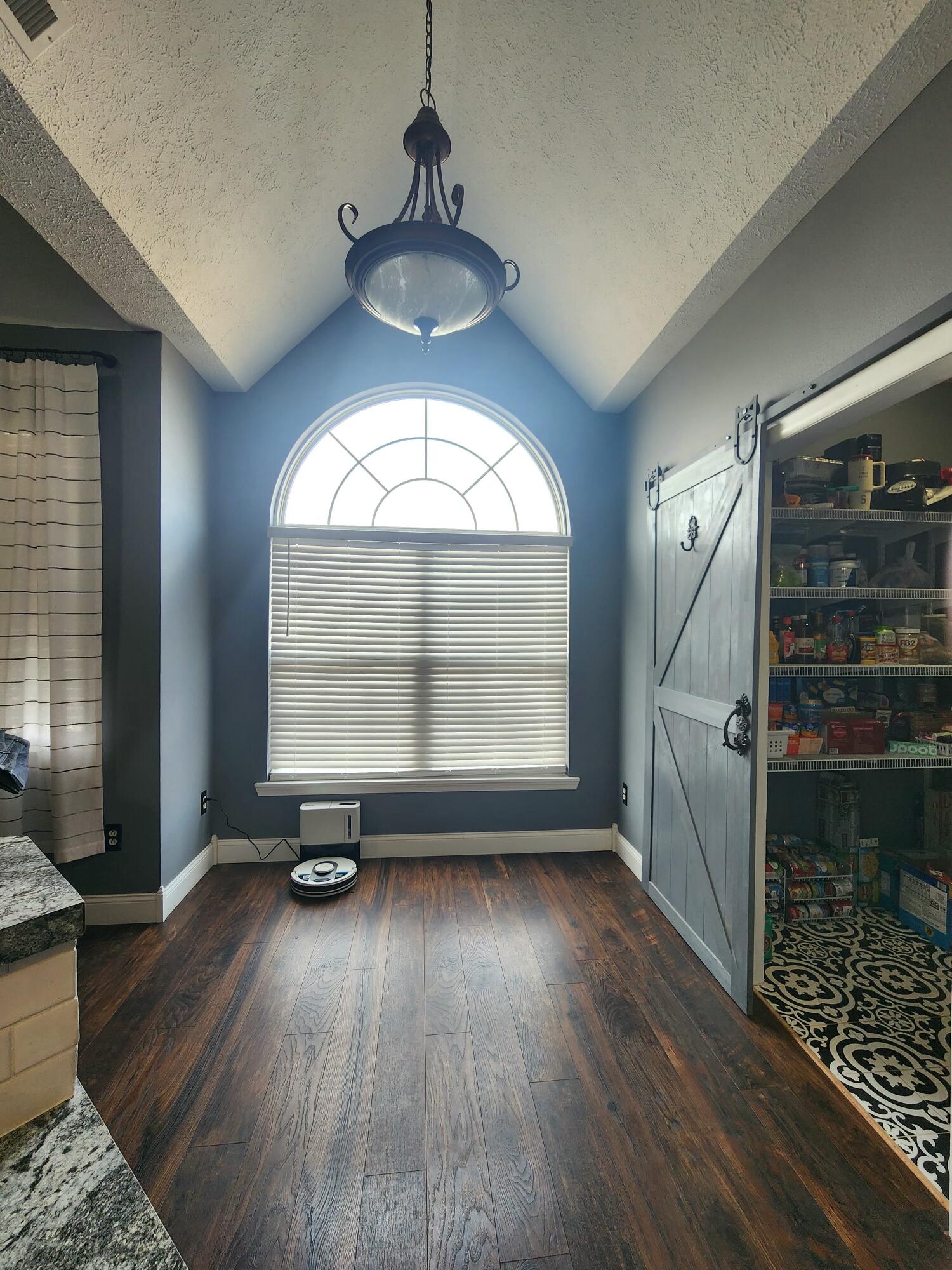 21306 Lawrence 2074 Property Photo 17