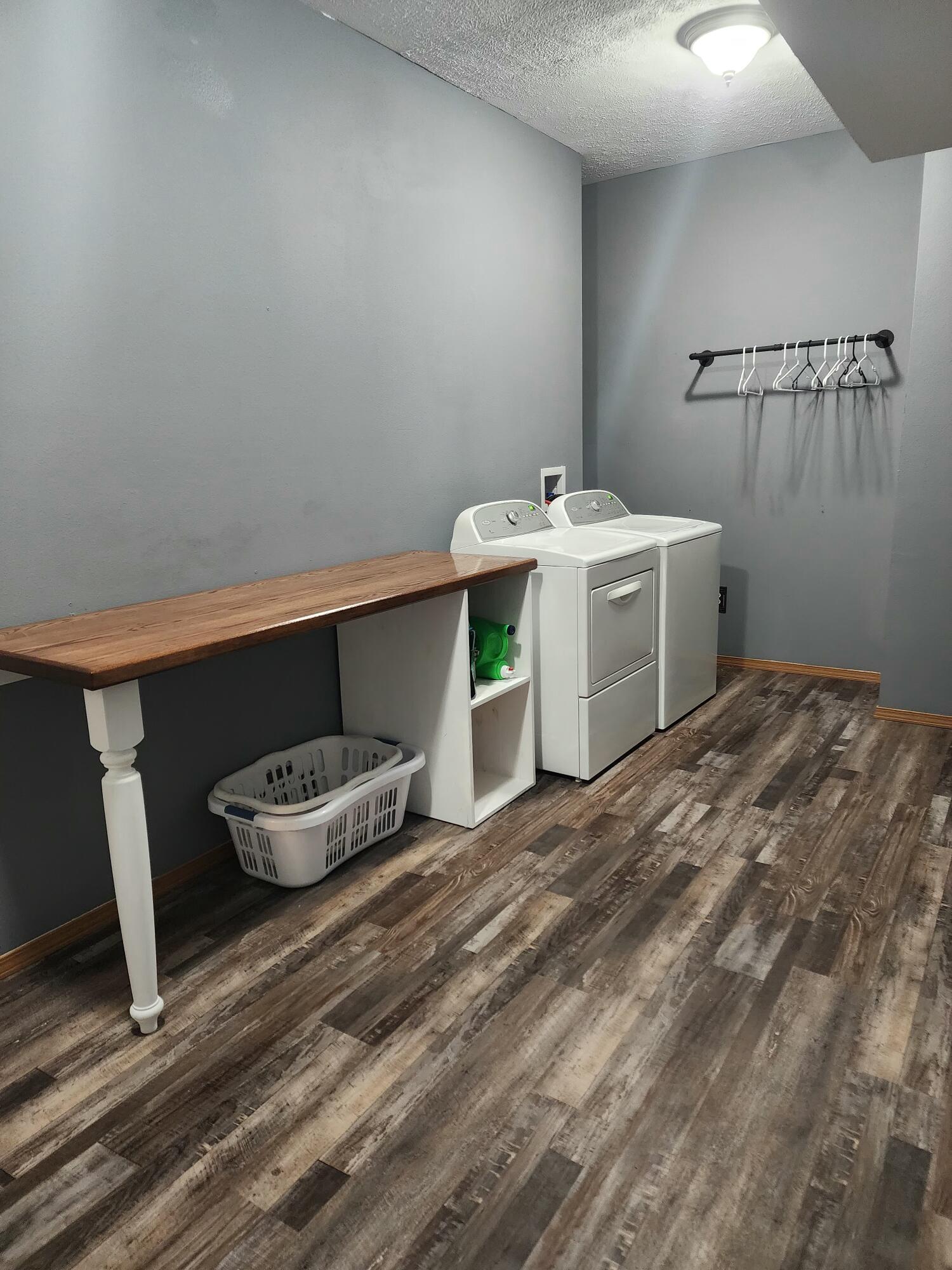 21306 Lawrence 2074 Property Photo 26