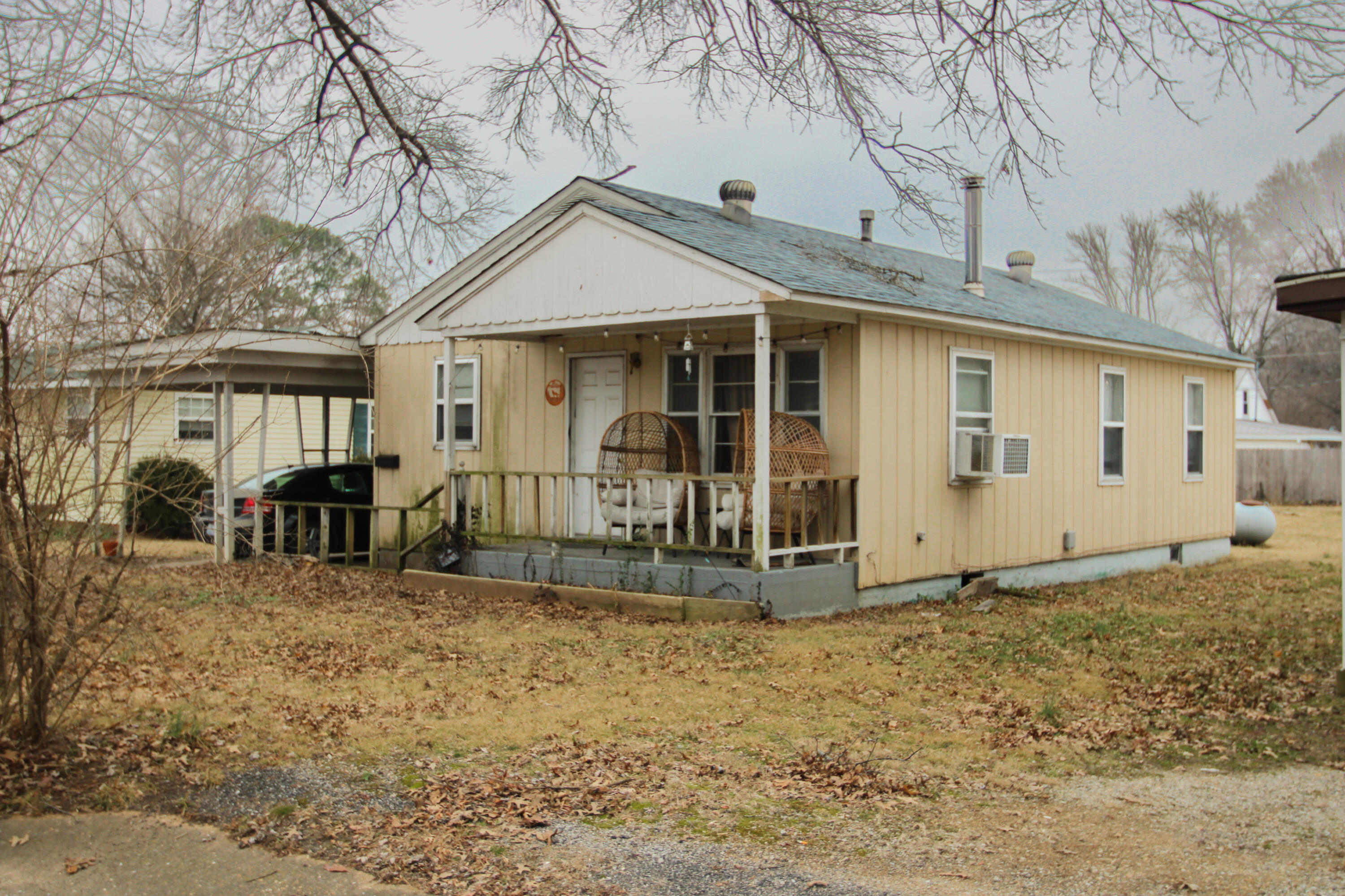 2211 Joanne Drive Property Photo 5