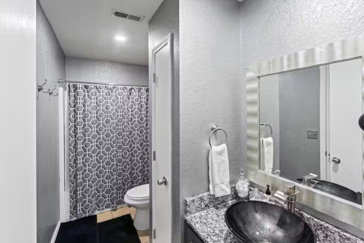 5 Woodpecker Lane Property Photo 18