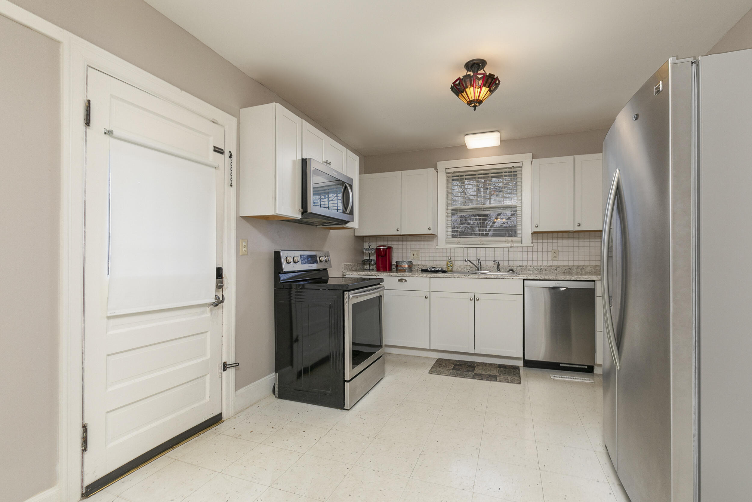 1453 South Jefferson Avenue Property Photo 11