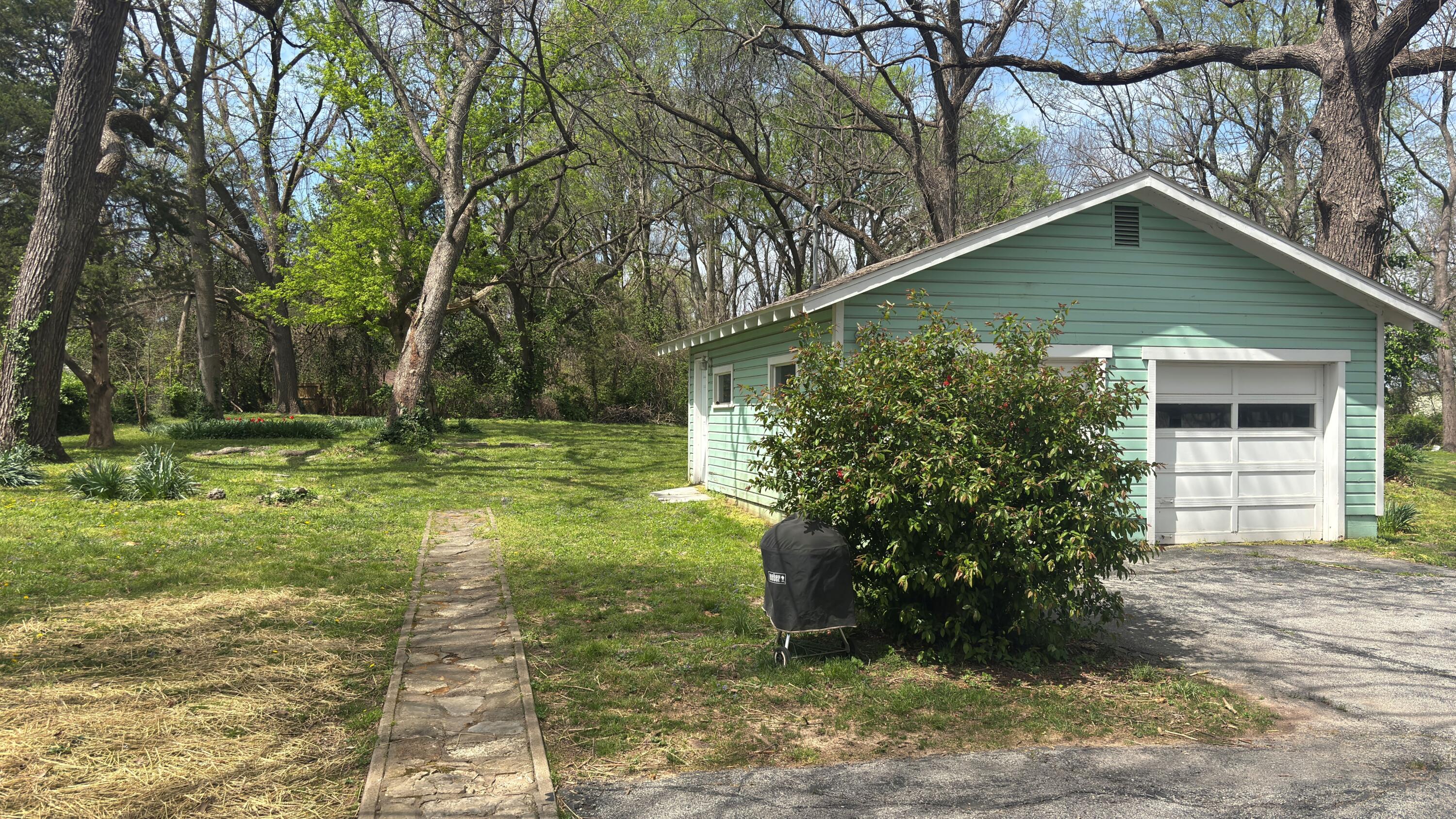 1453 South Jefferson Avenue Property Photo 28