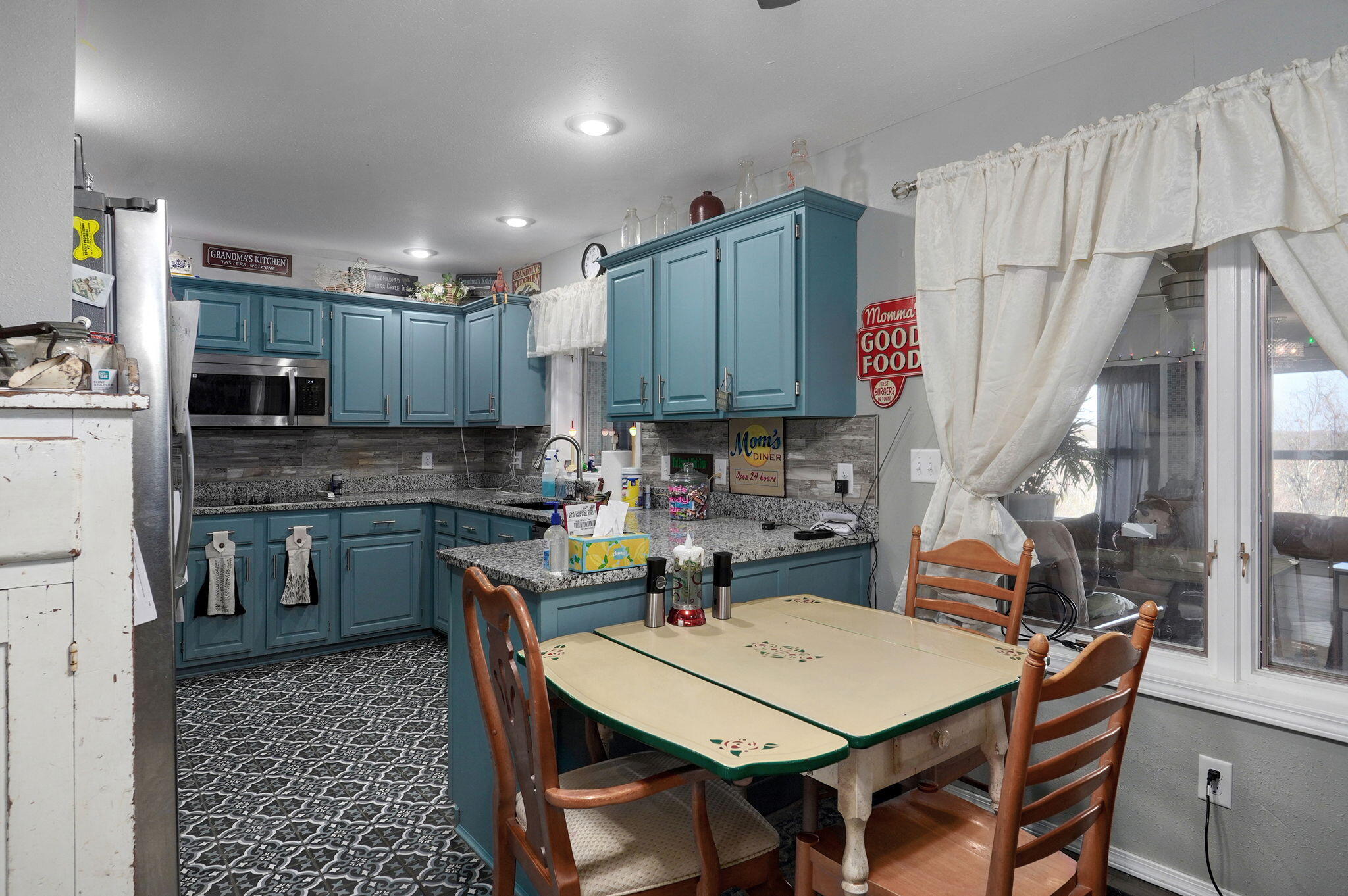 89 James River Road Property Photo 12