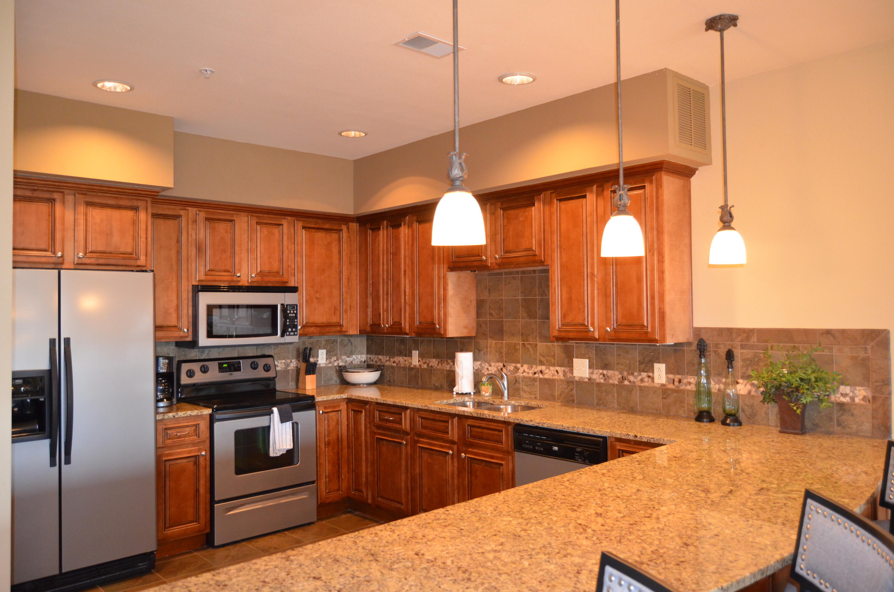 201 Prairie Dunes Drive Property Photo 3