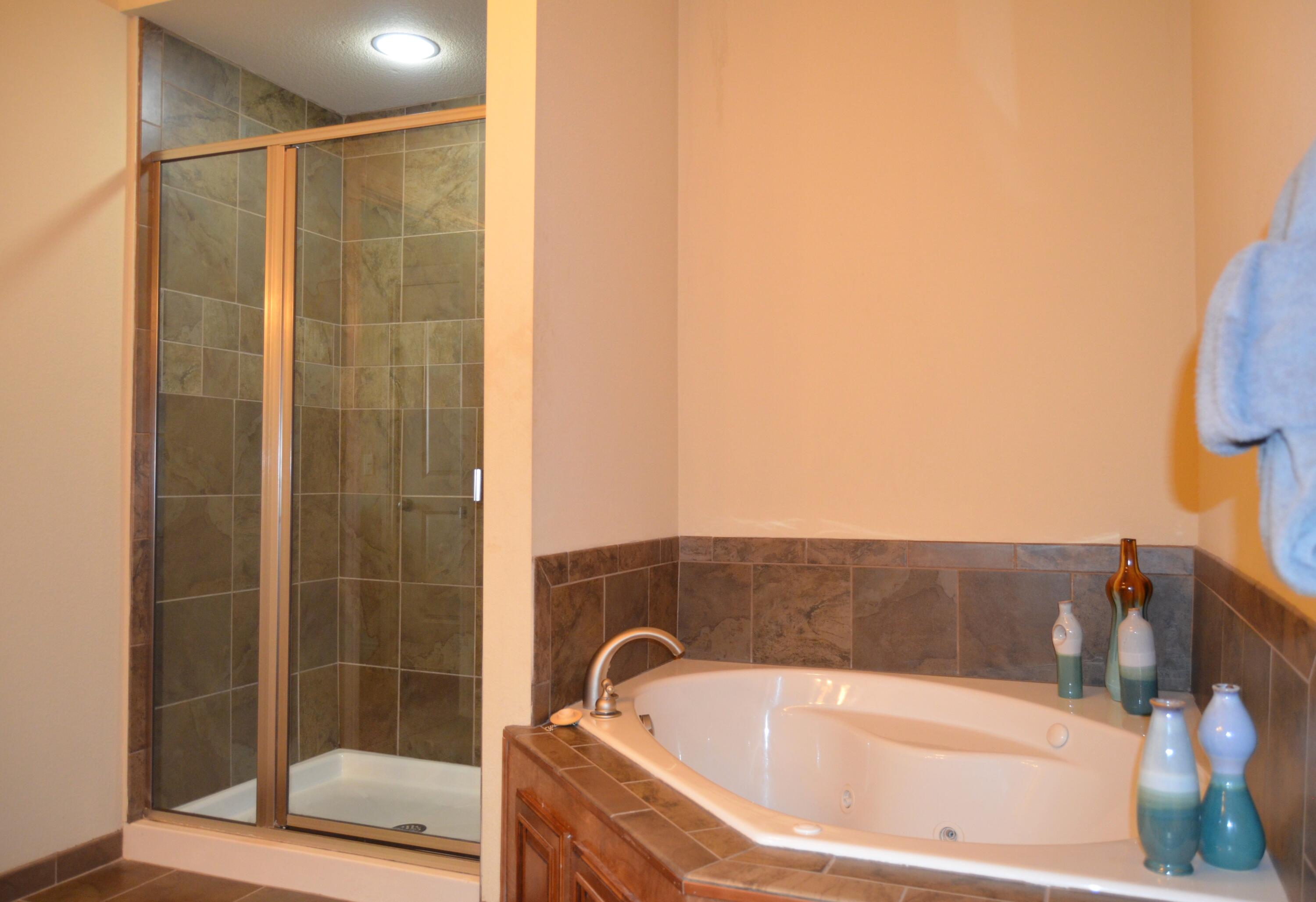 201 Prairie Dunes Drive Property Photo 10
