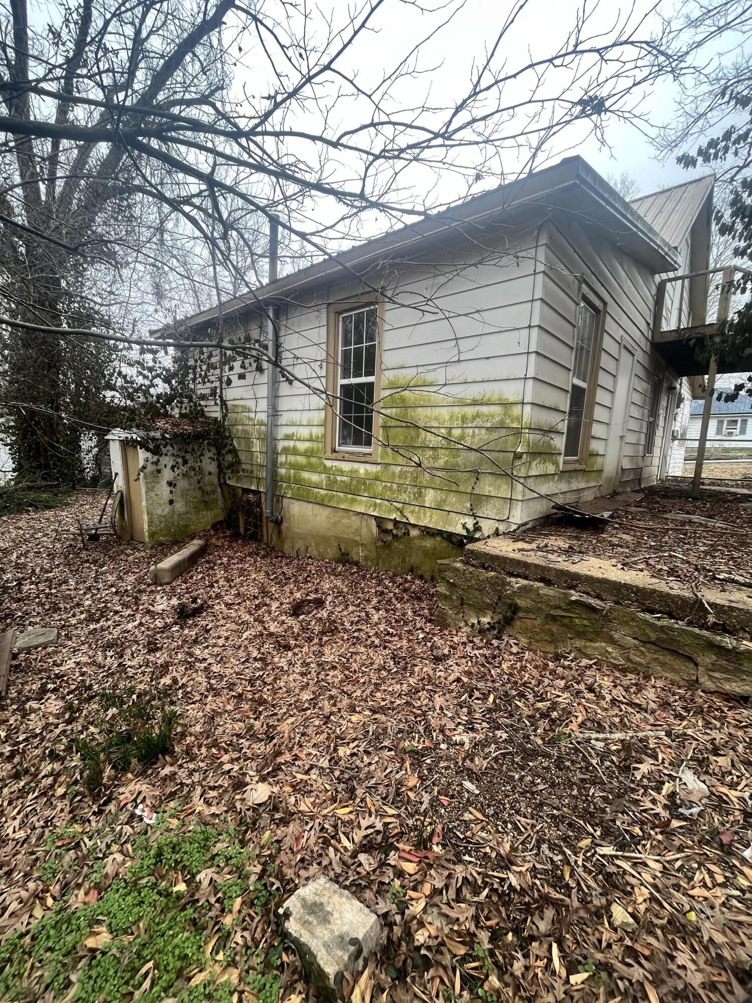 604 Poplar Street Property Photo 4