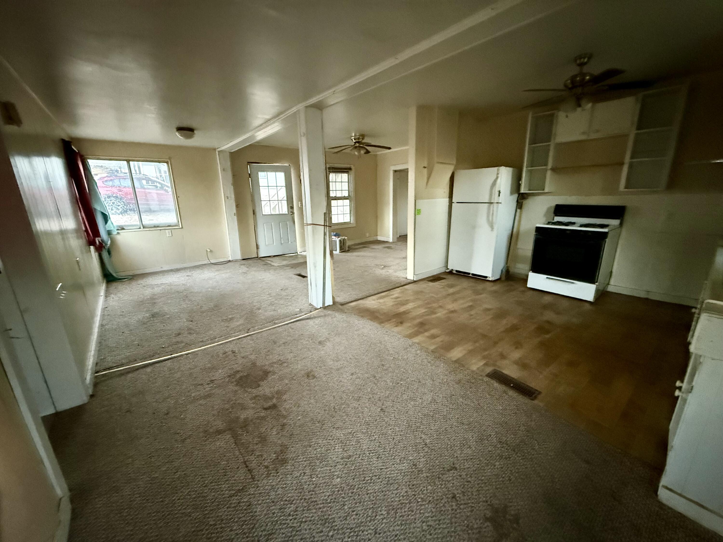604 Poplar Street Property Photo 5