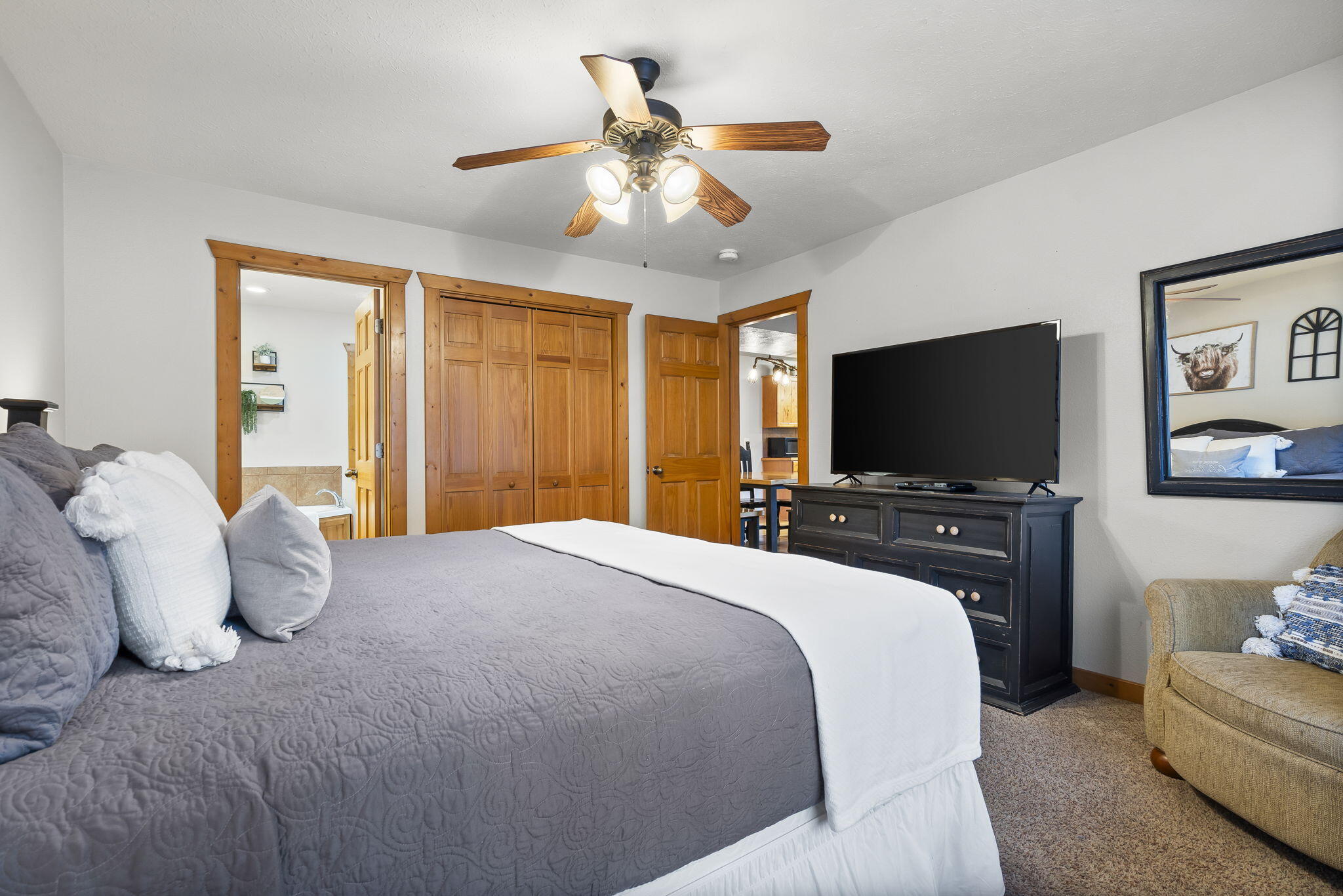 159 Cantwell Lane Property Photo 13