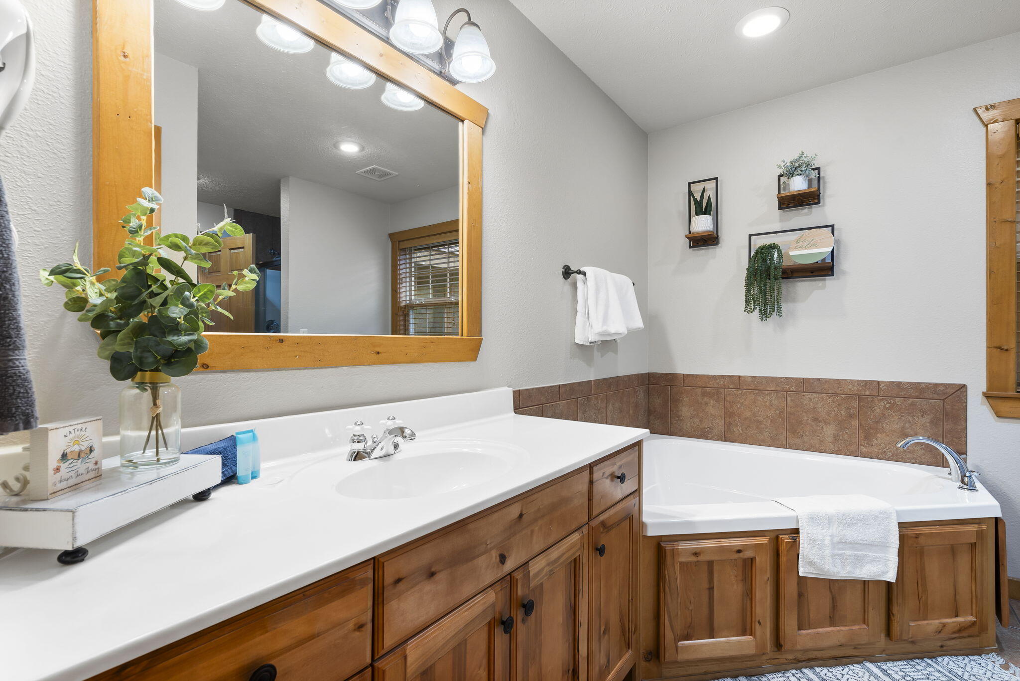 159 Cantwell Lane Property Photo 14