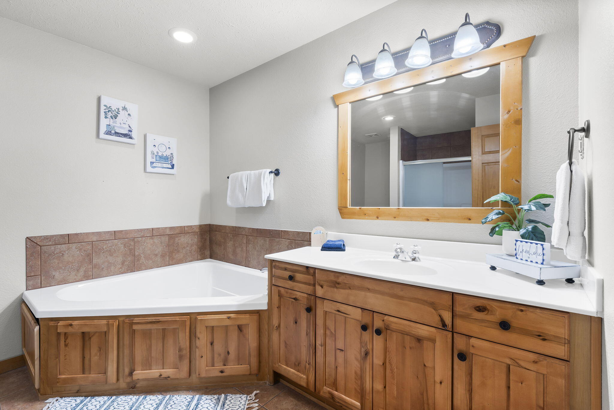 159 Cantwell Lane Property Photo 19