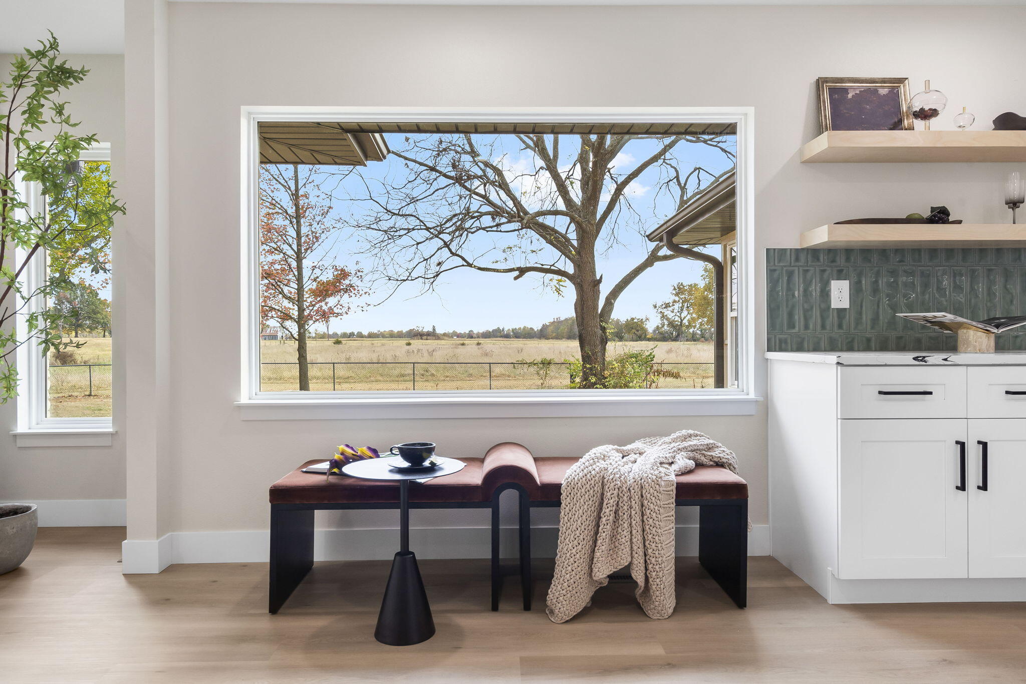 6522 East Farm Road 186 Property Photo 10