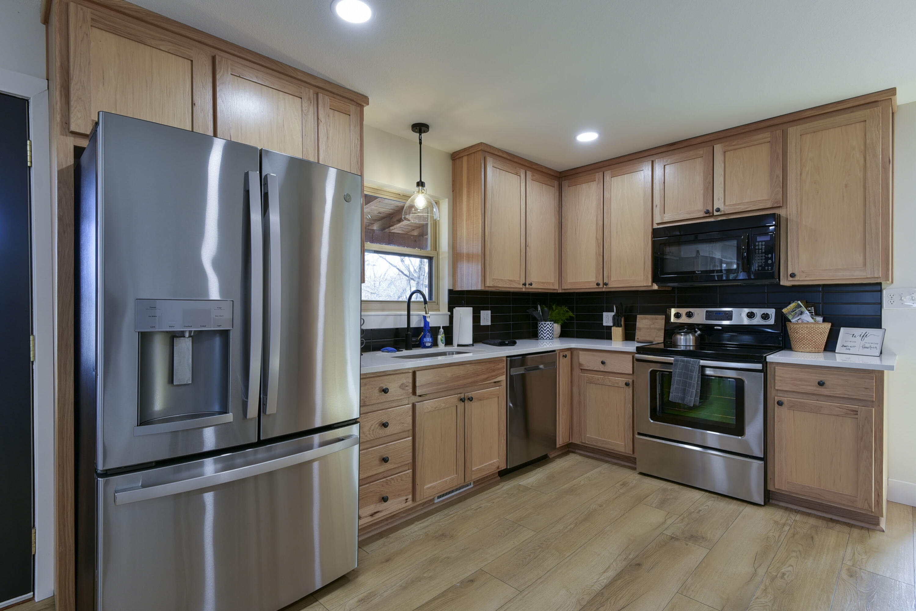 27534 Farm Road 2240 Property Photo 20