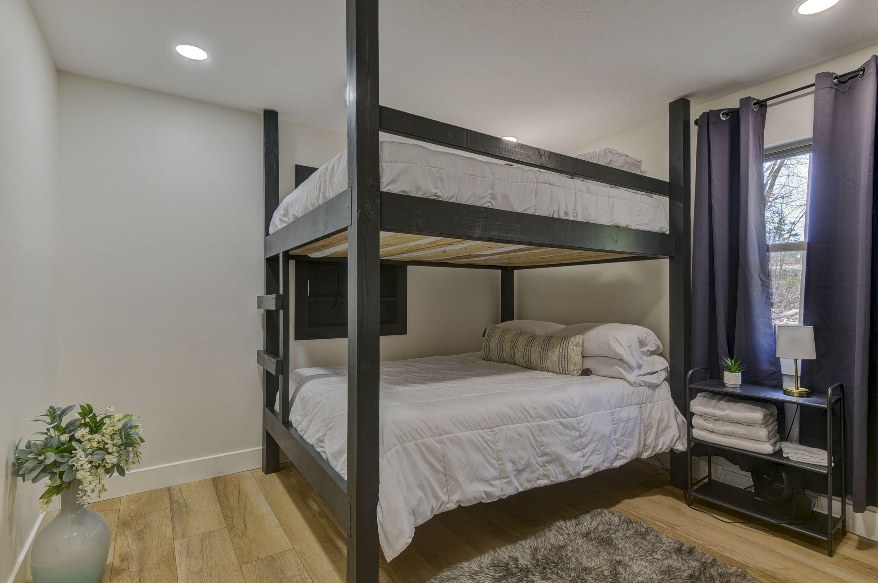 27534 Farm Road 2240 Property Photo 27