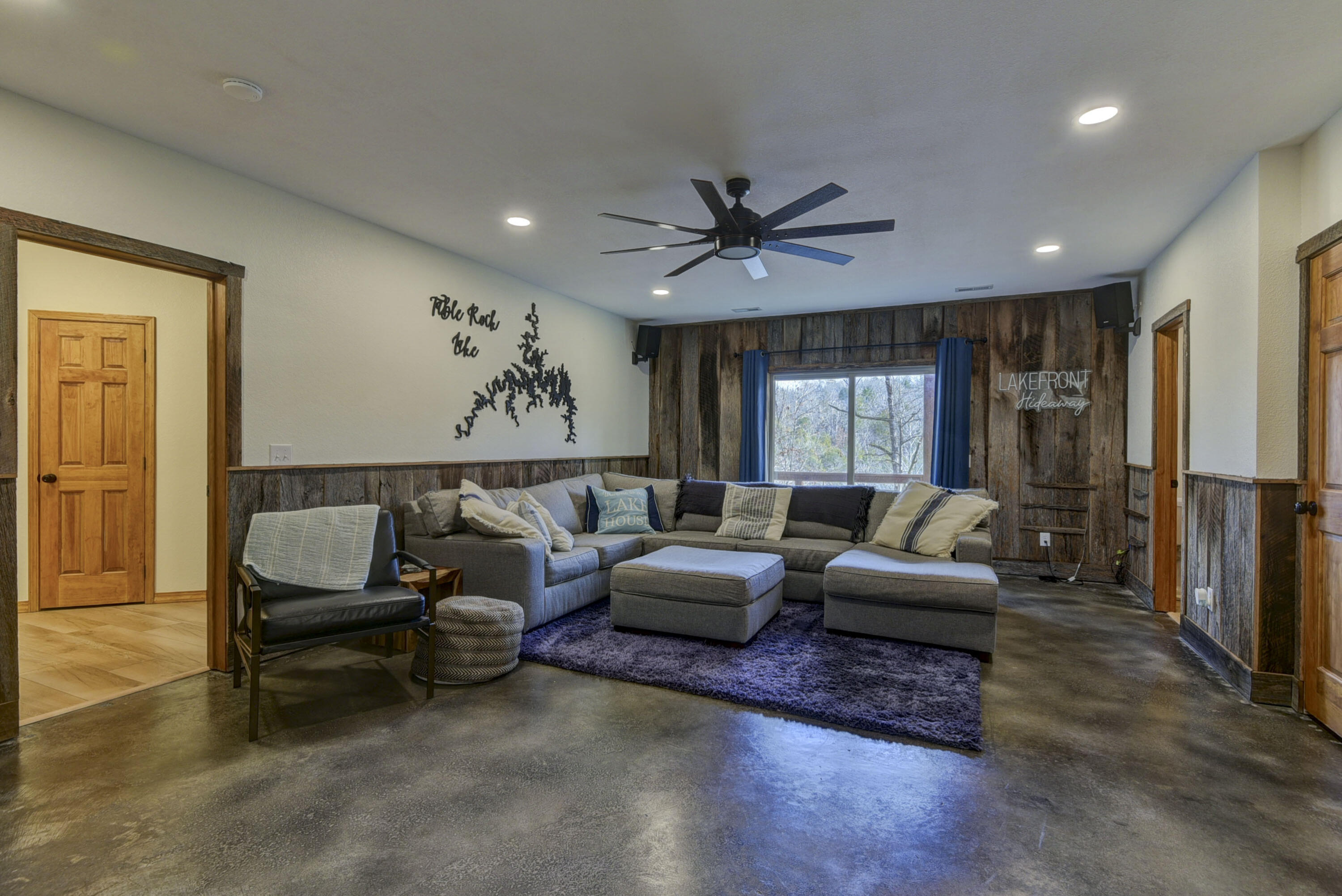 27534 Farm Road 2240 Property Photo 32