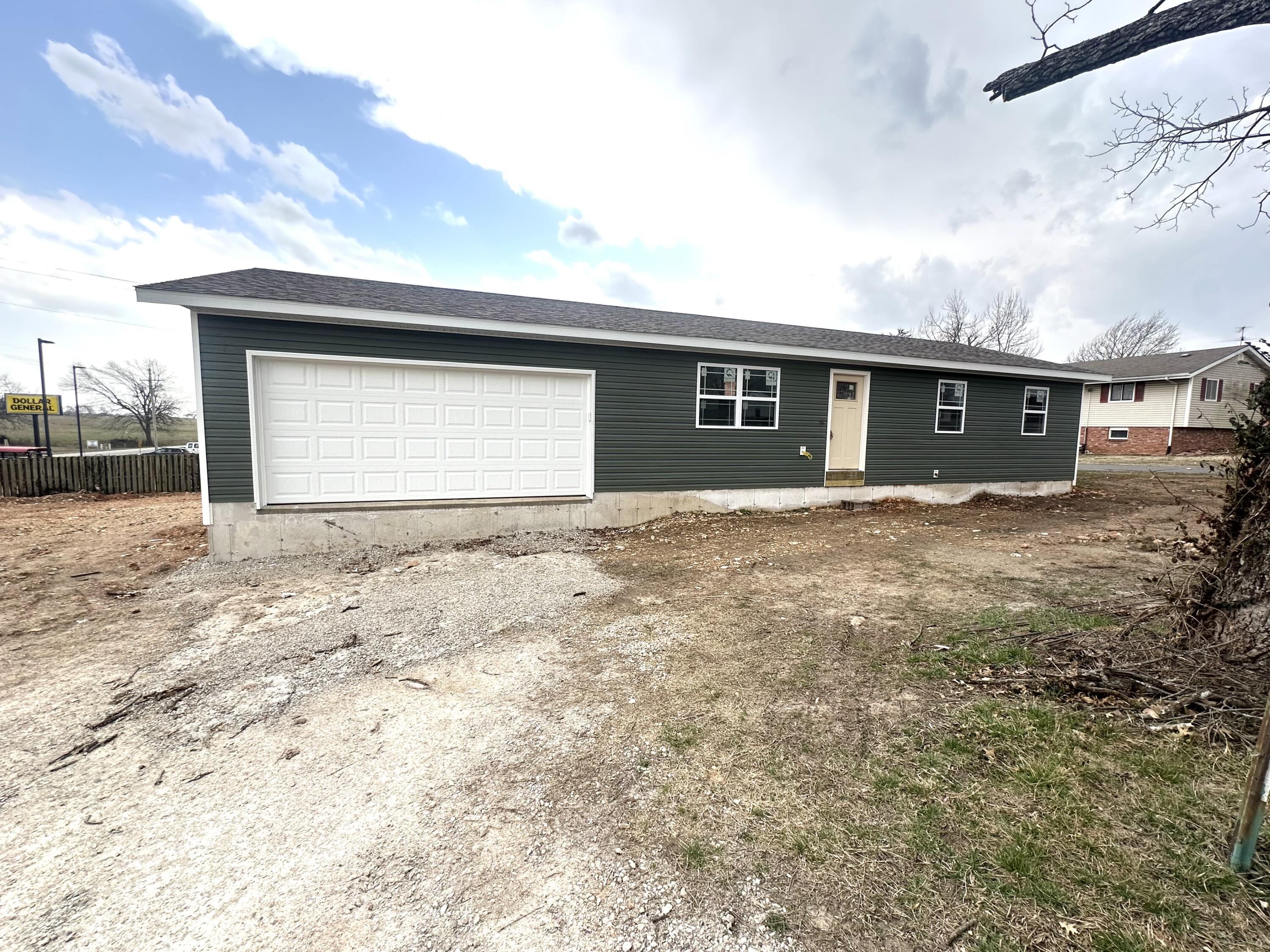 407 West Adamson Street Property Photo