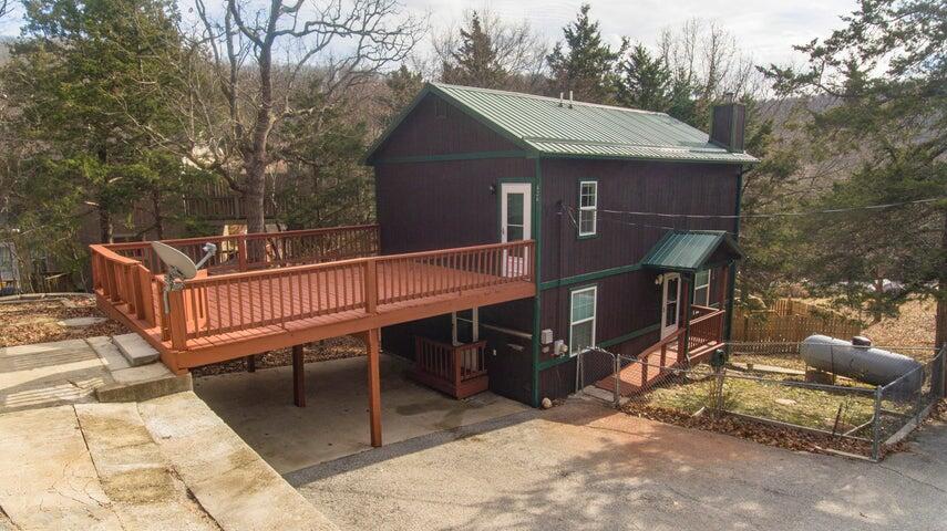 426 Lakewood Road Property Photo