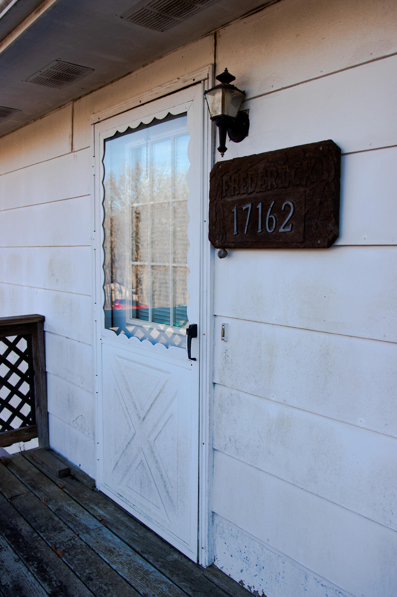 17162 Edgewood Drive Property Photo 3