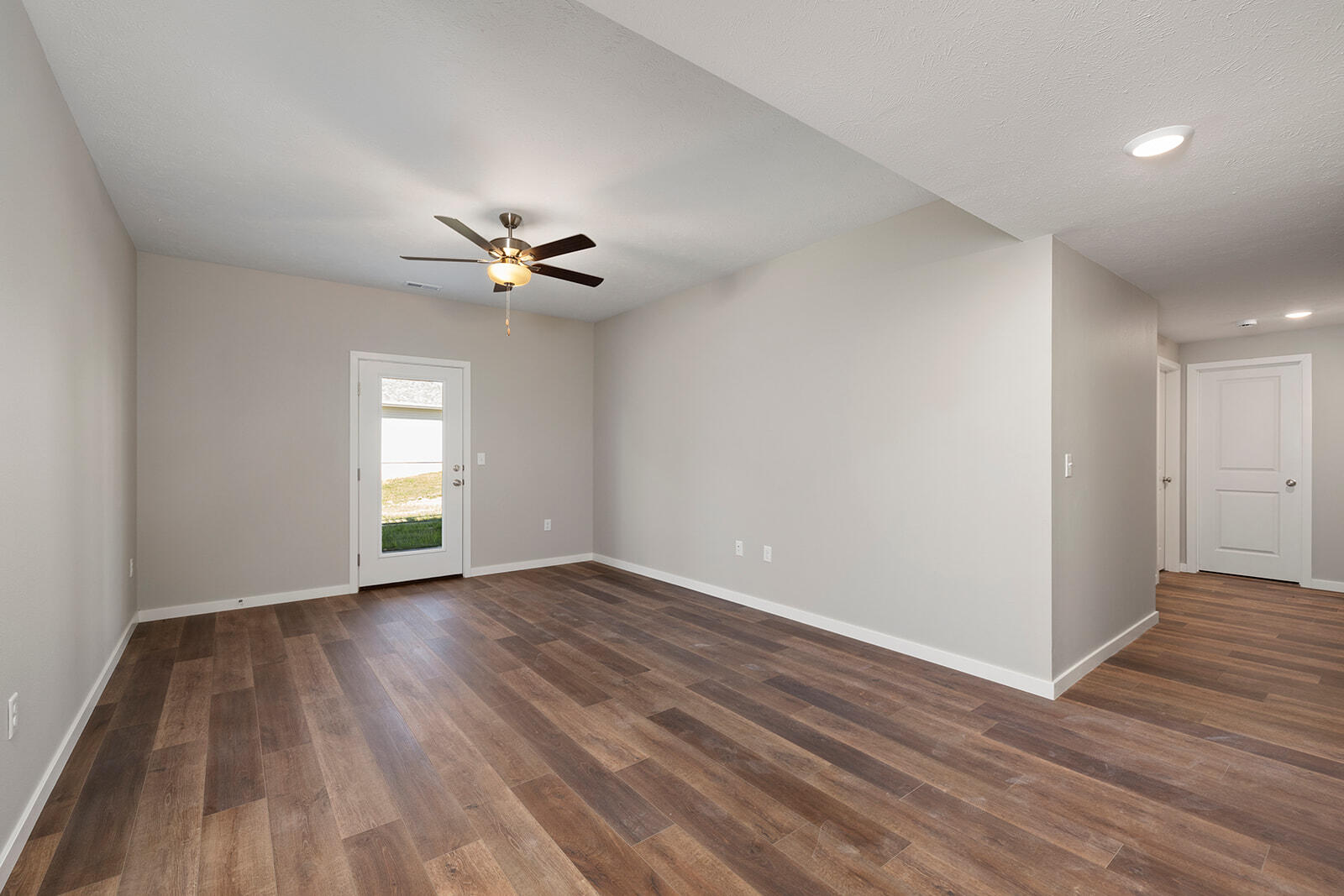 2125 South Mesa Drive Property Photo 27