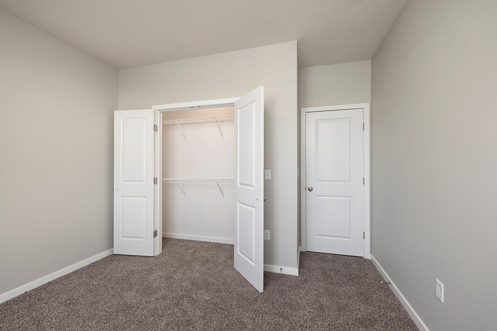 2125 South Mesa Drive Property Photo 31