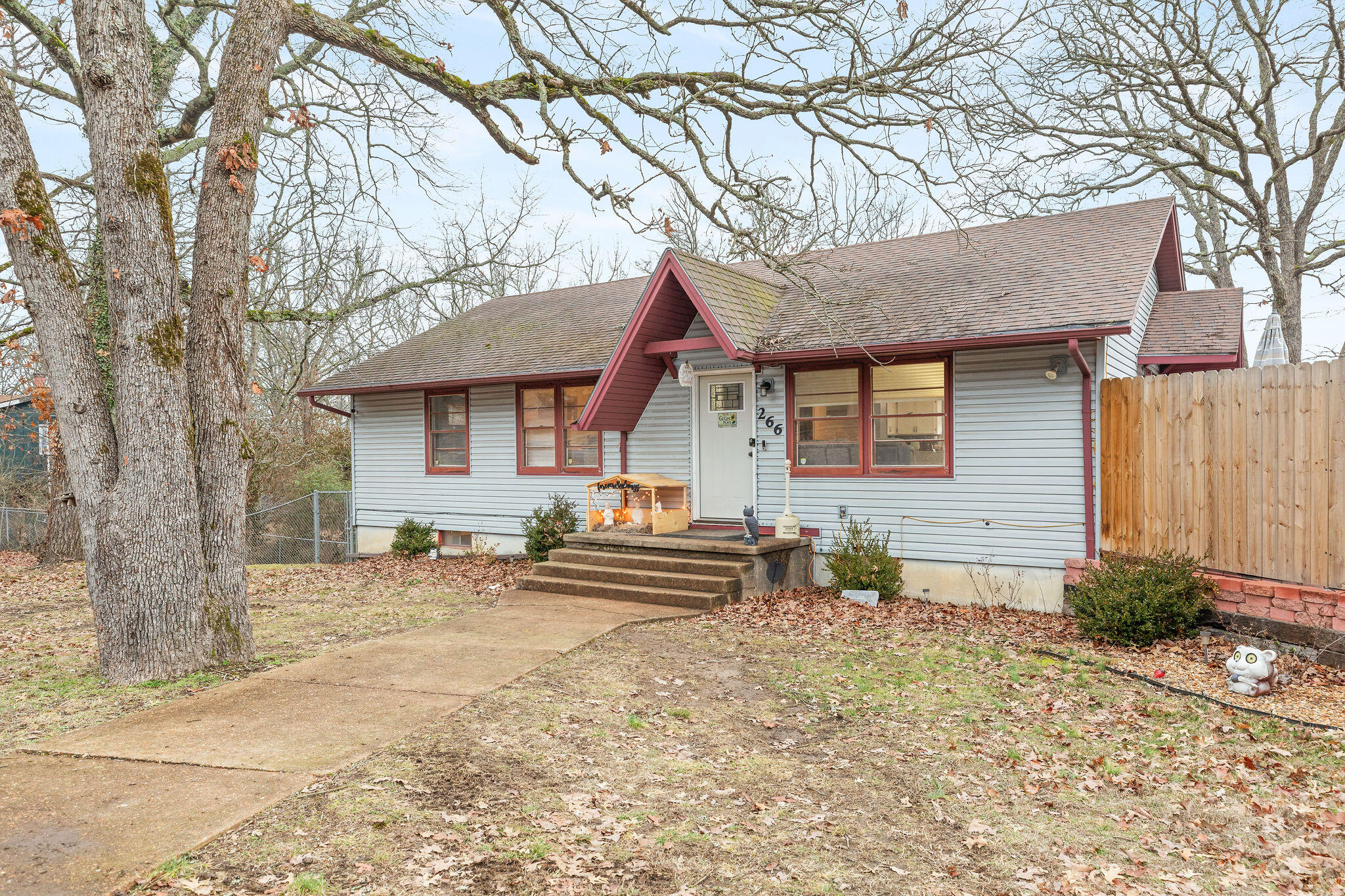266 Timberlane Drive Property Photo 3