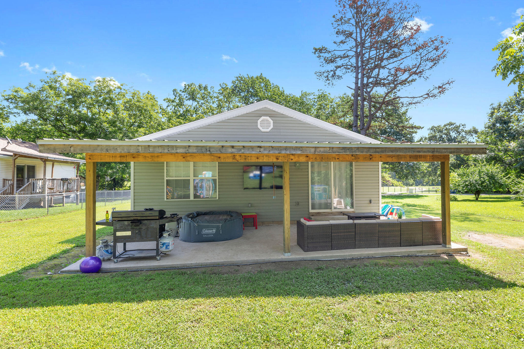 130 A Street Property Photo 17