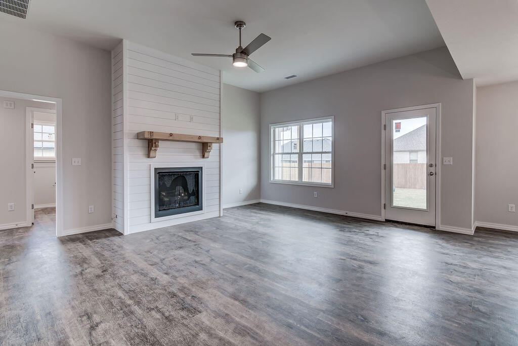 657 North Montego Street Property Photo 8
