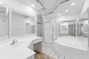 280 Woodland Drive West Property Photo 10