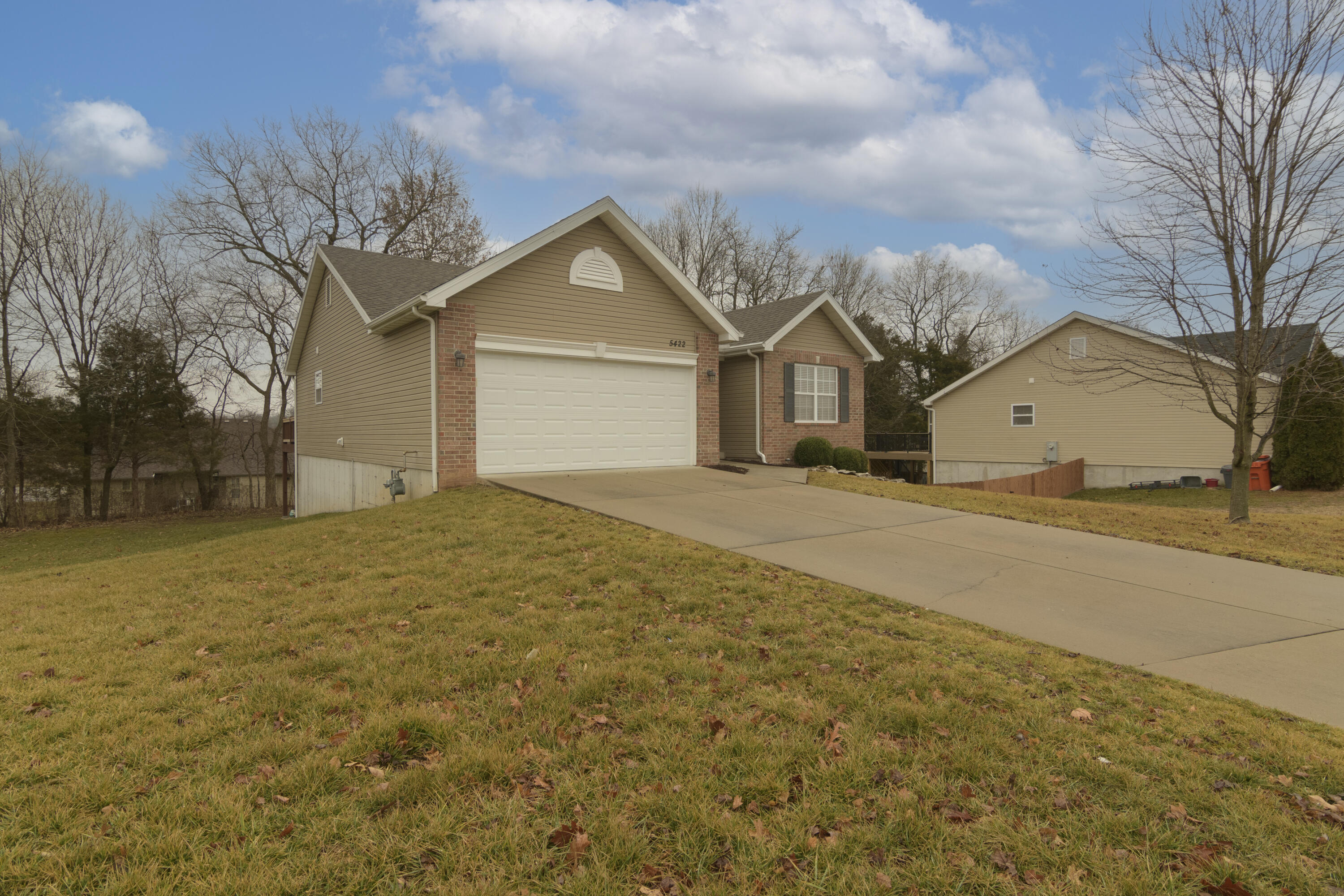 5422 Twelve Oaks Road Property Photo 1