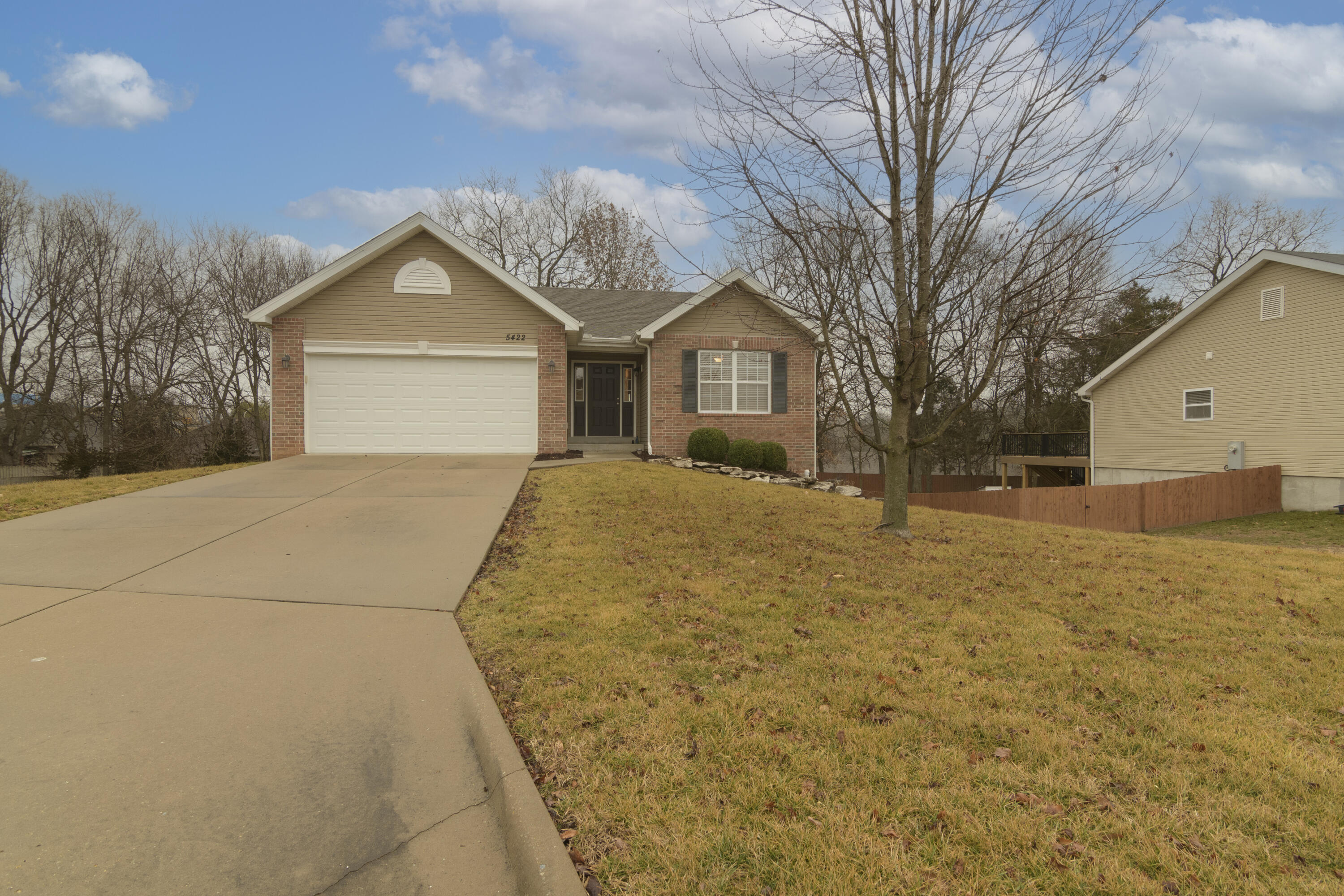 5422 Twelve Oaks Road Property Photo 2