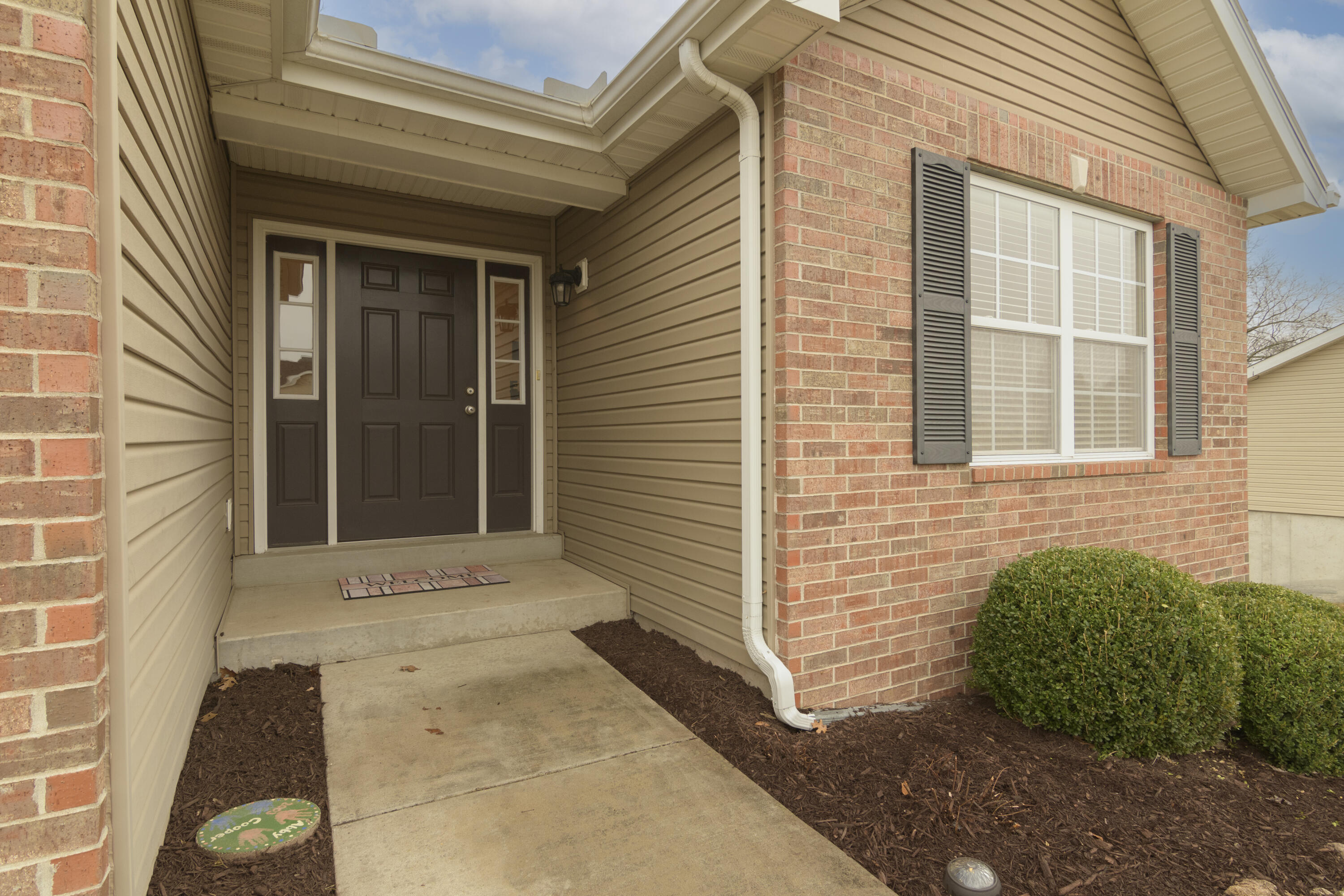5422 Twelve Oaks Road Property Photo 3