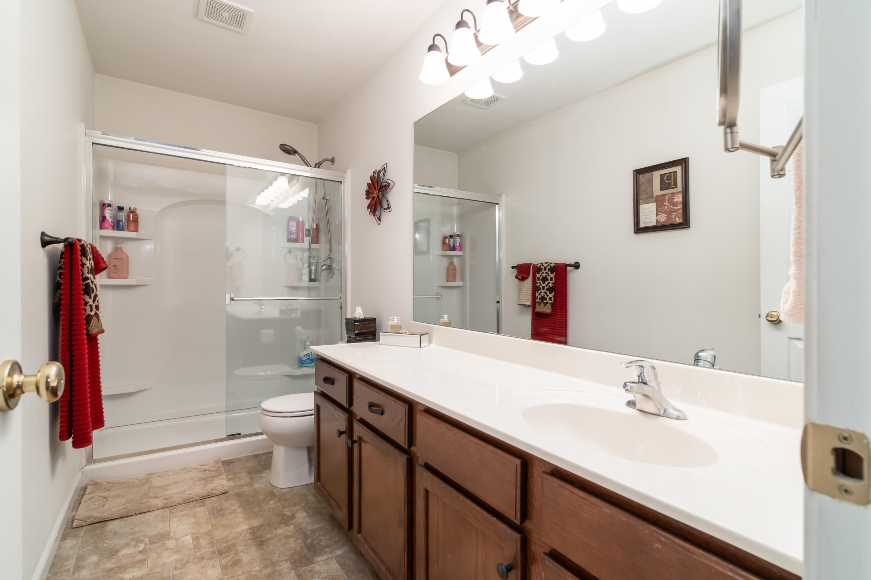 5422 Twelve Oaks Road Property Photo 16
