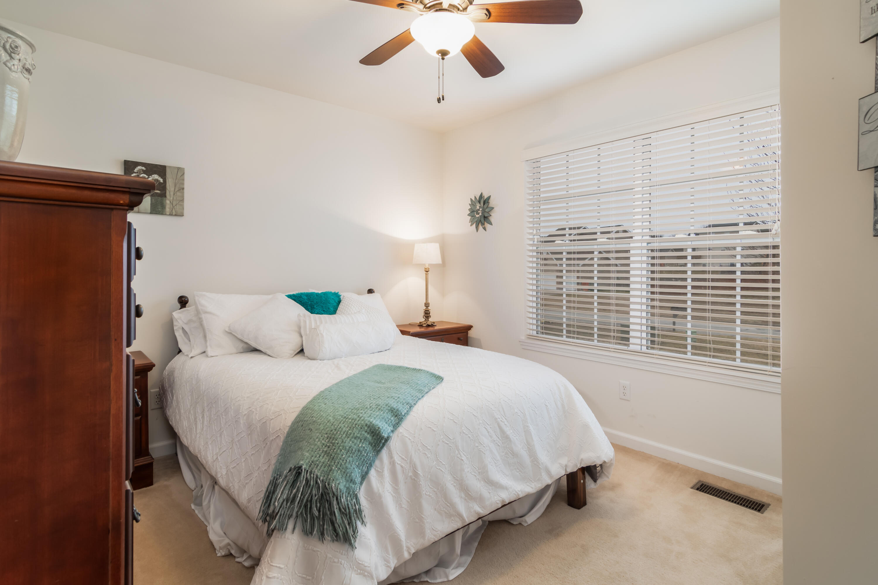 5422 Twelve Oaks Road Property Photo 17
