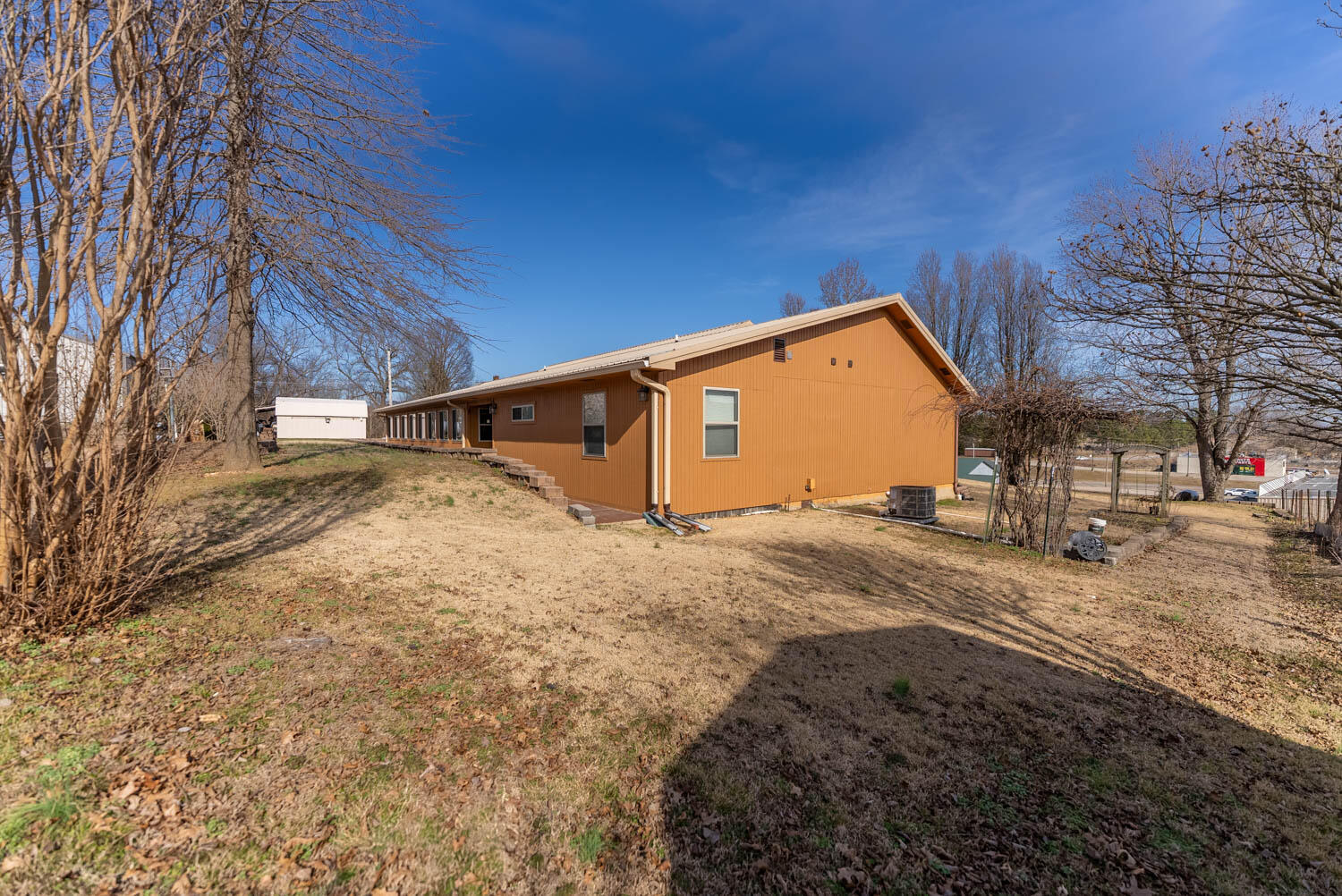 301 Nettleton Avenue Property Photo 6