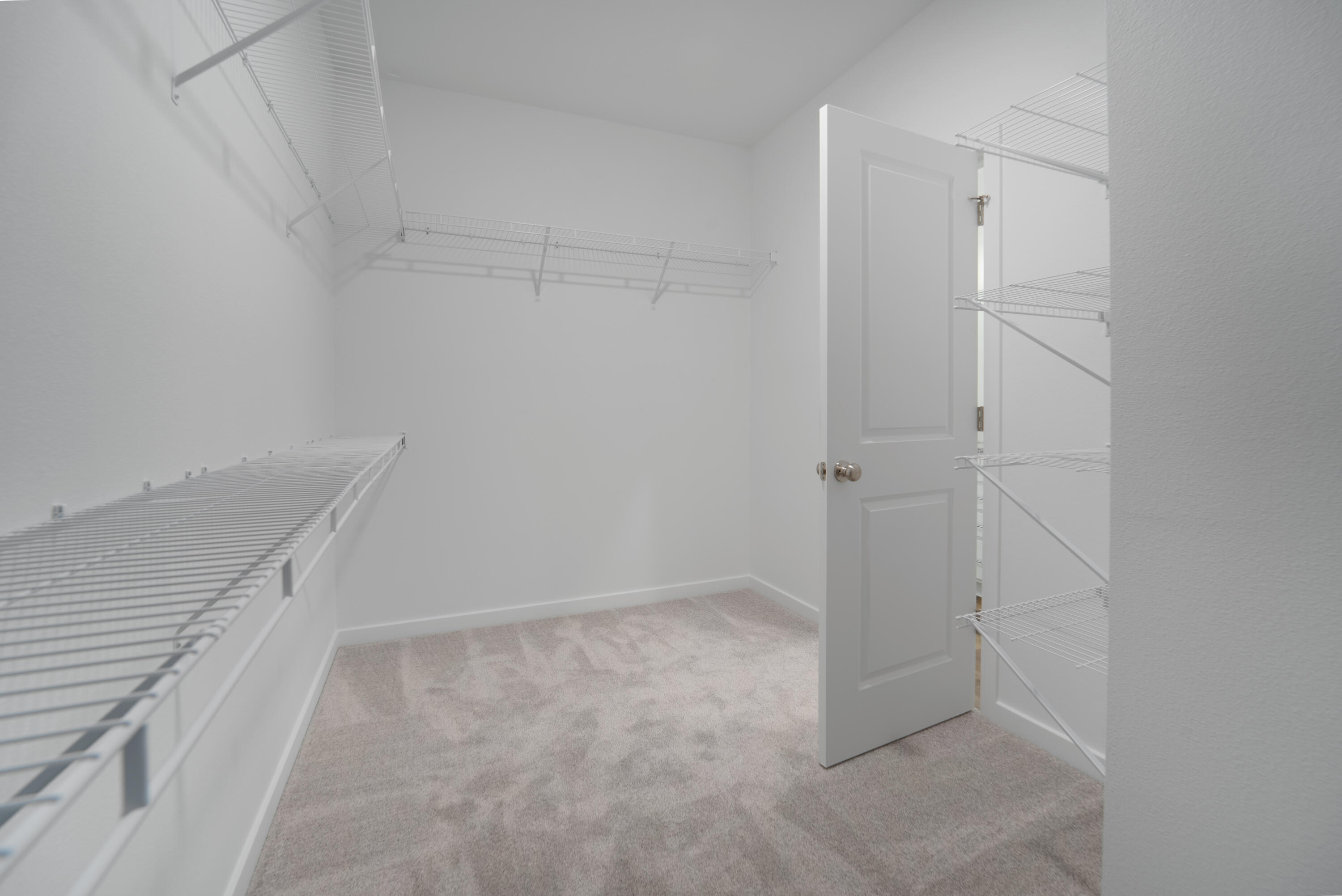 2701 West Pigeon Drive Property Photo 6
