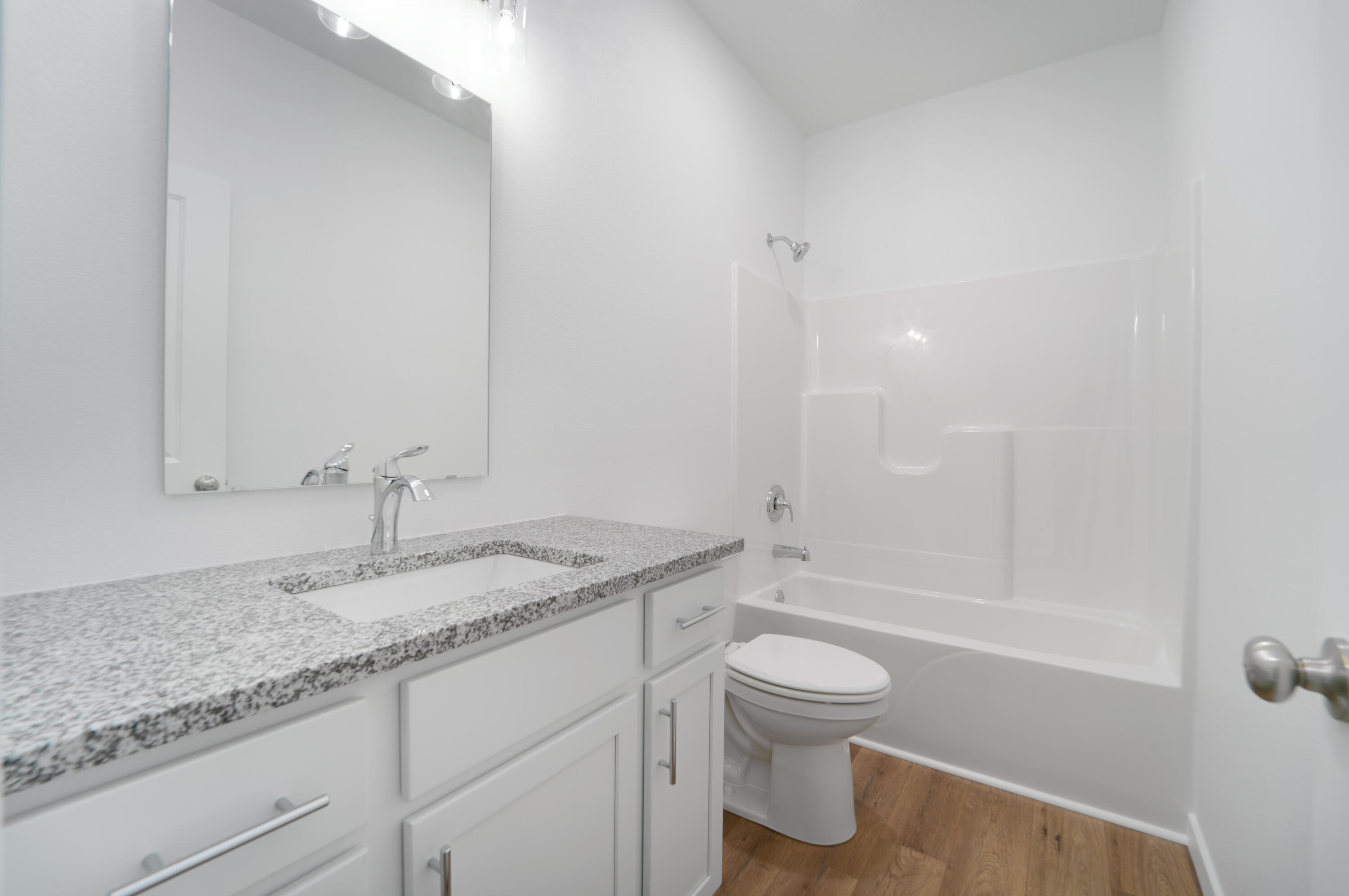 2701 West Pigeon Drive Property Photo 9