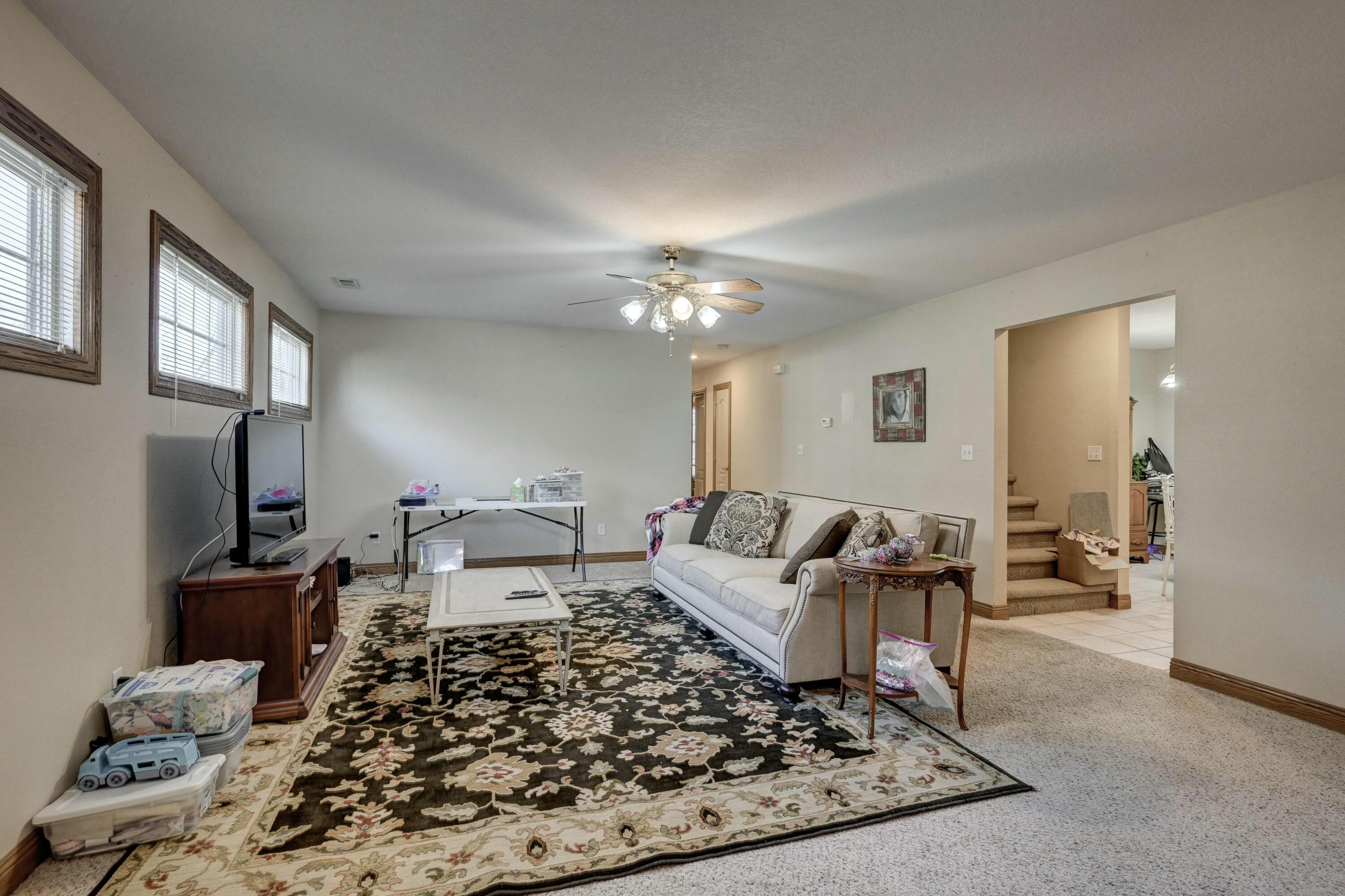 2206 Benjamin Drive Property Photo 7