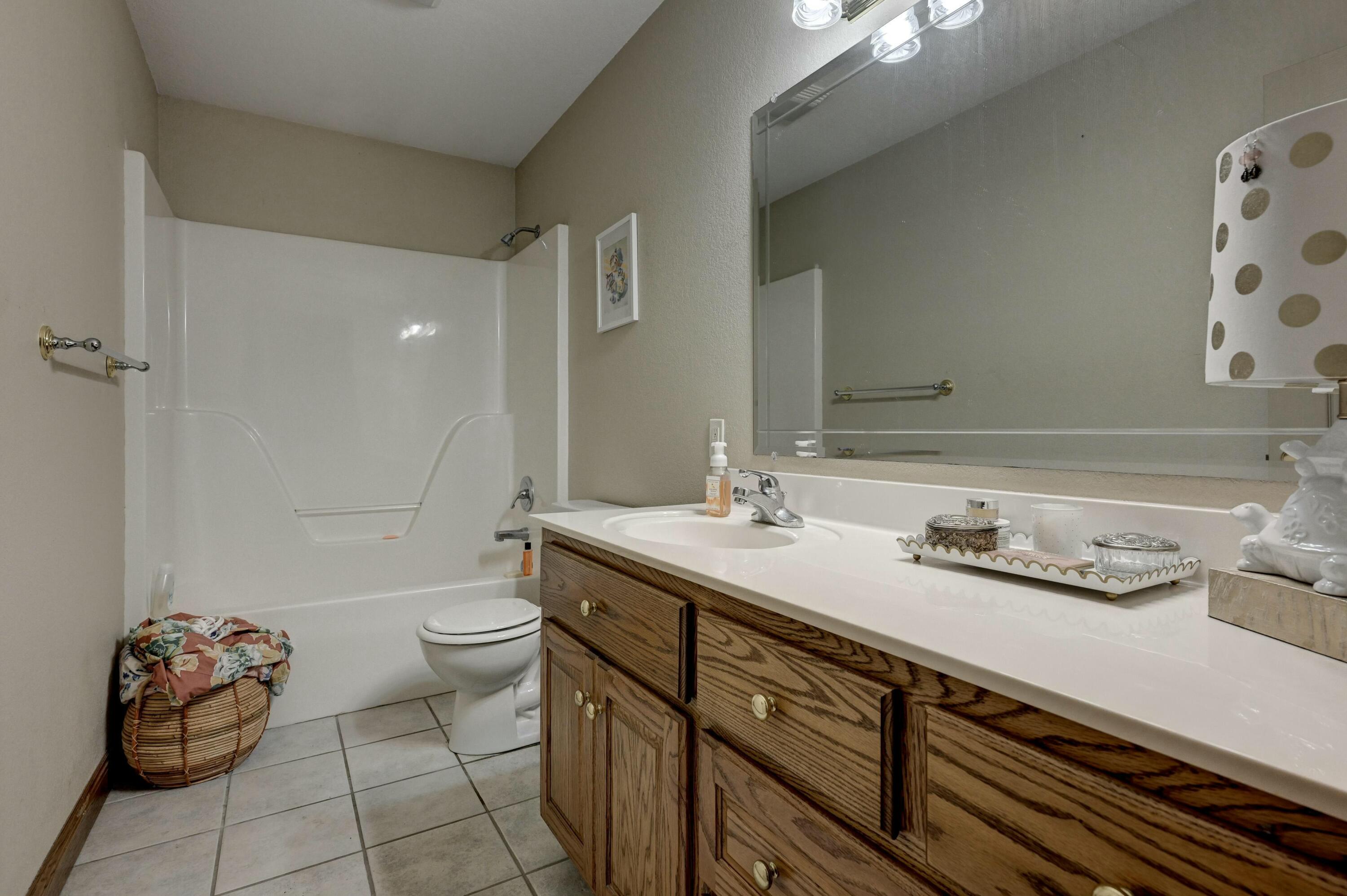 2206 Benjamin Drive Property Photo 23
