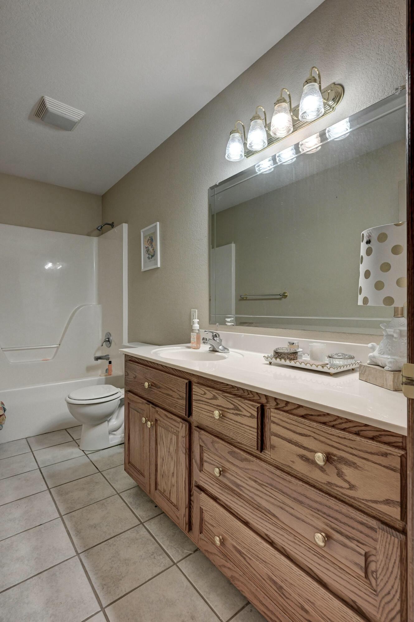 2206 Benjamin Drive Property Photo 24