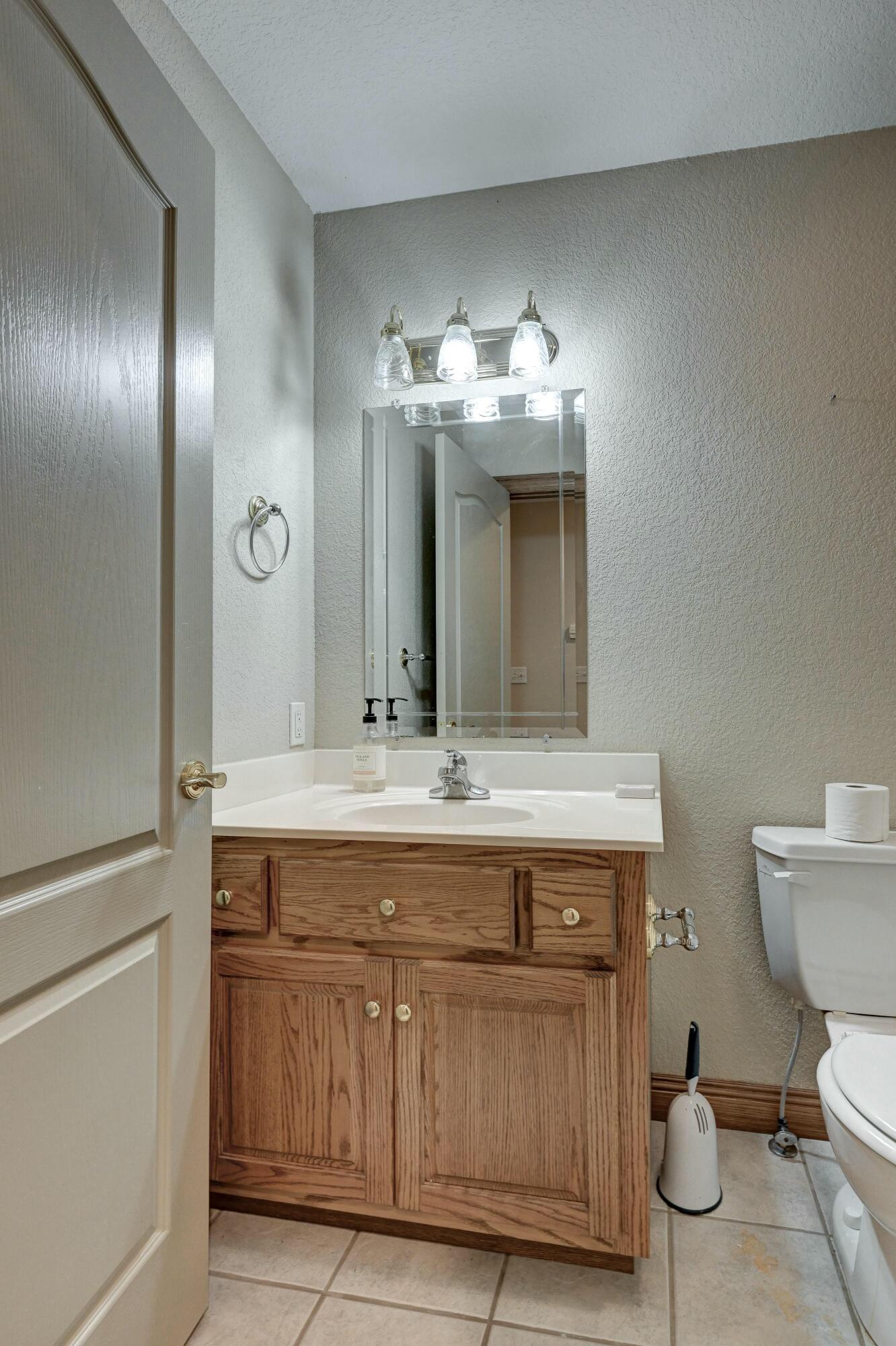 2206 Benjamin Drive Property Photo 29