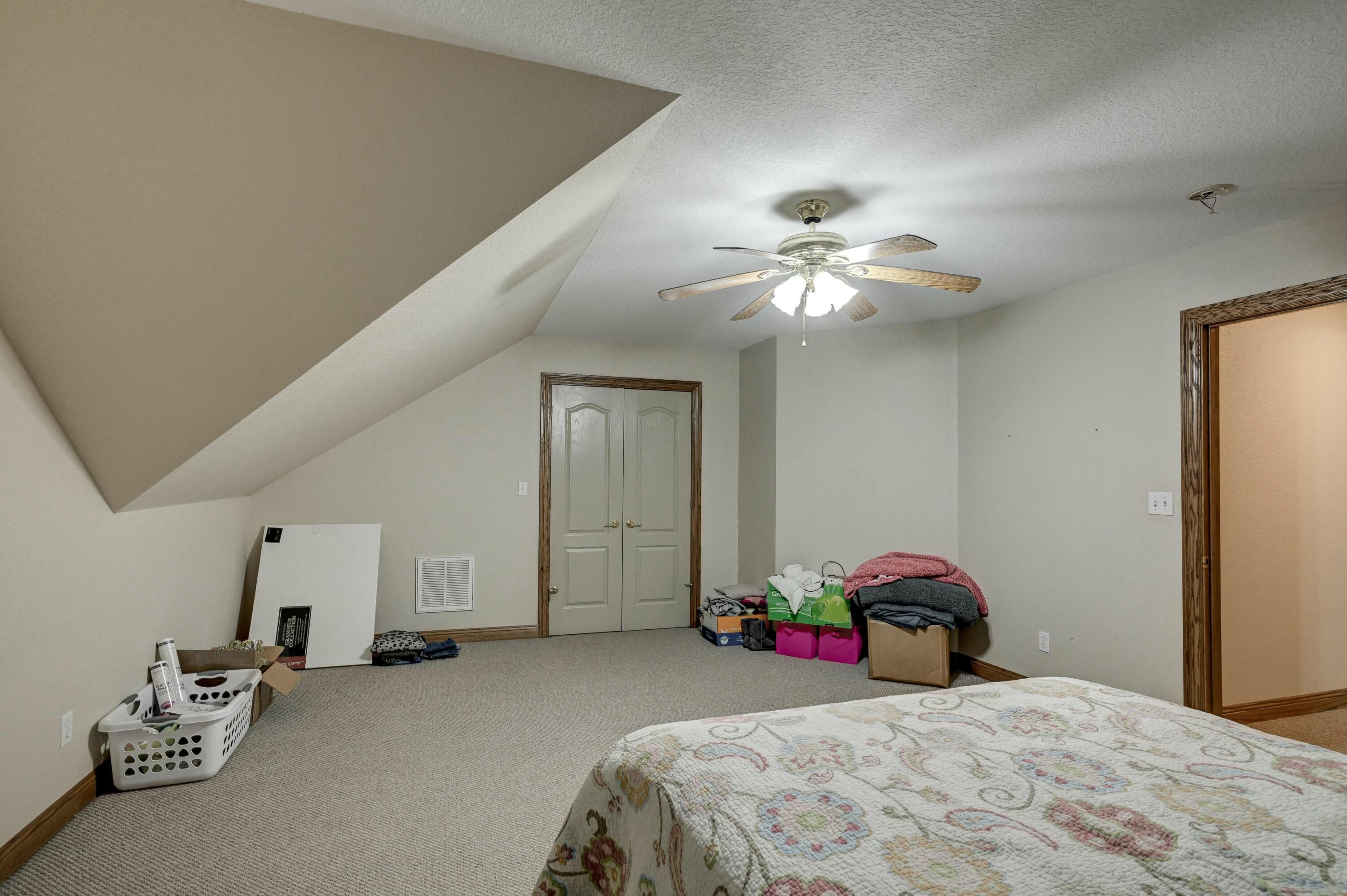 2206 Benjamin Drive Property Photo 32