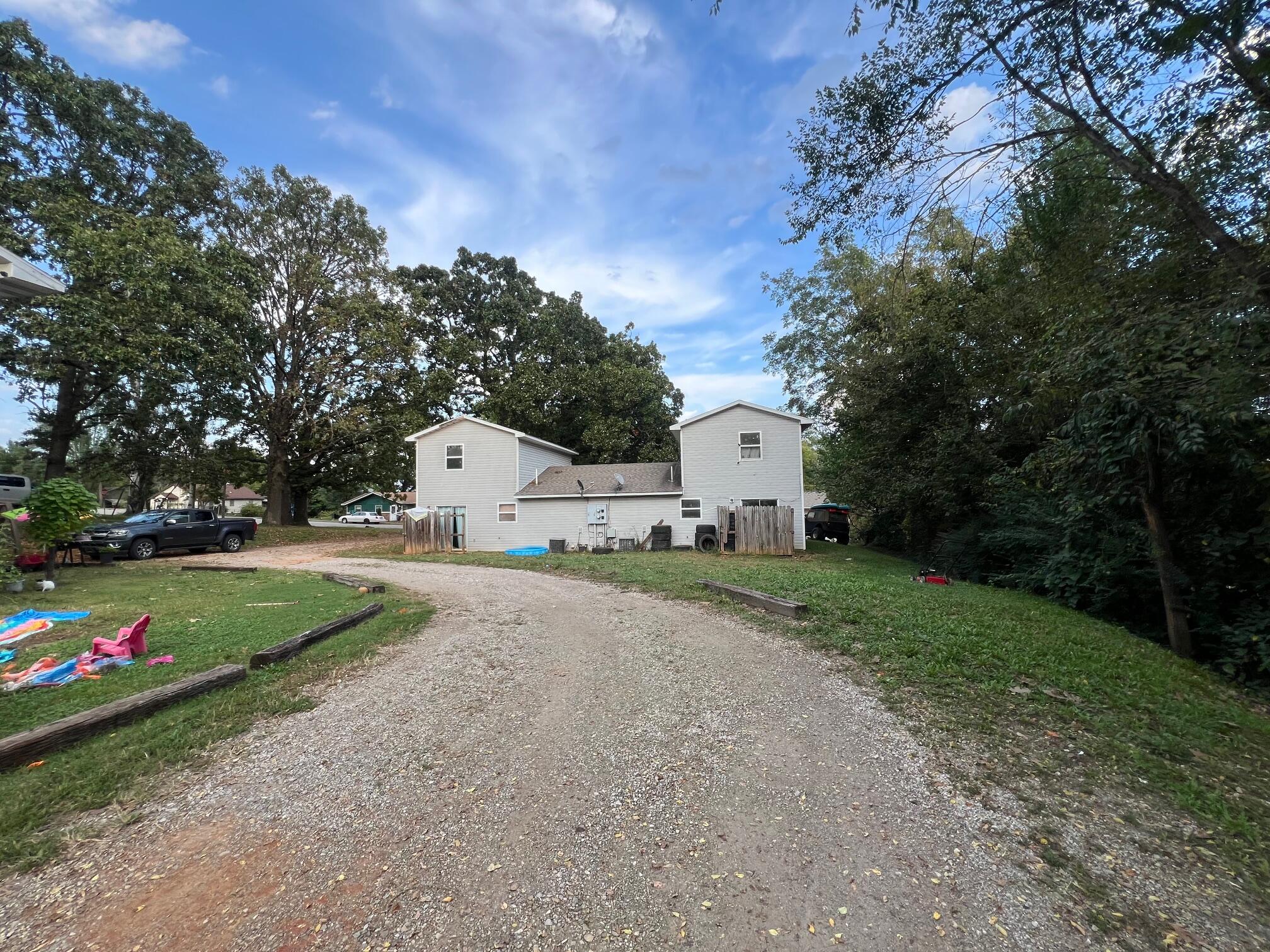 1211-1213 Washington Avenue Property Photo 14