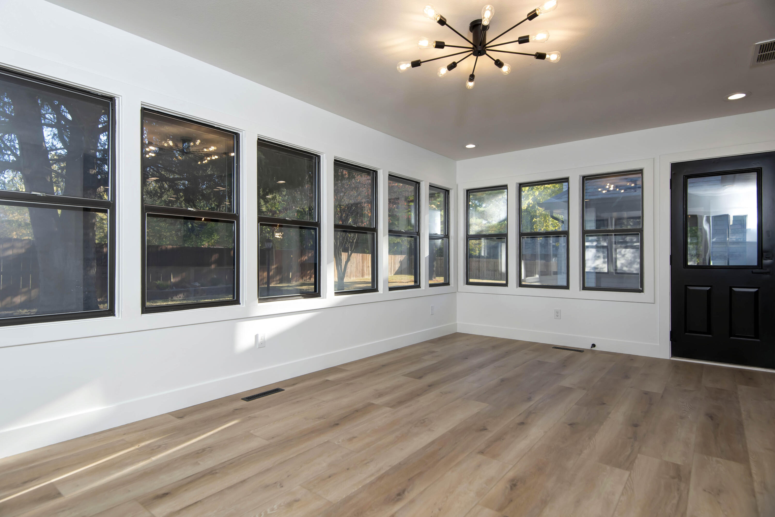3112 South Ventura Property Photo 18