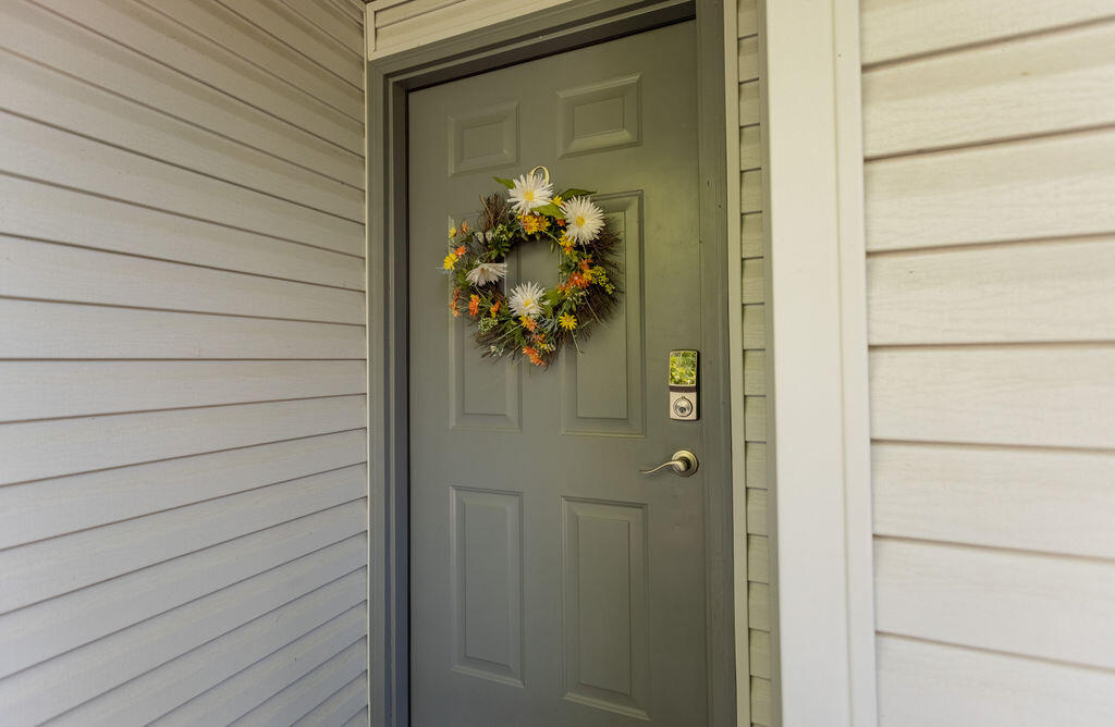 146 Bunker Ridge Drive Property Photo 2