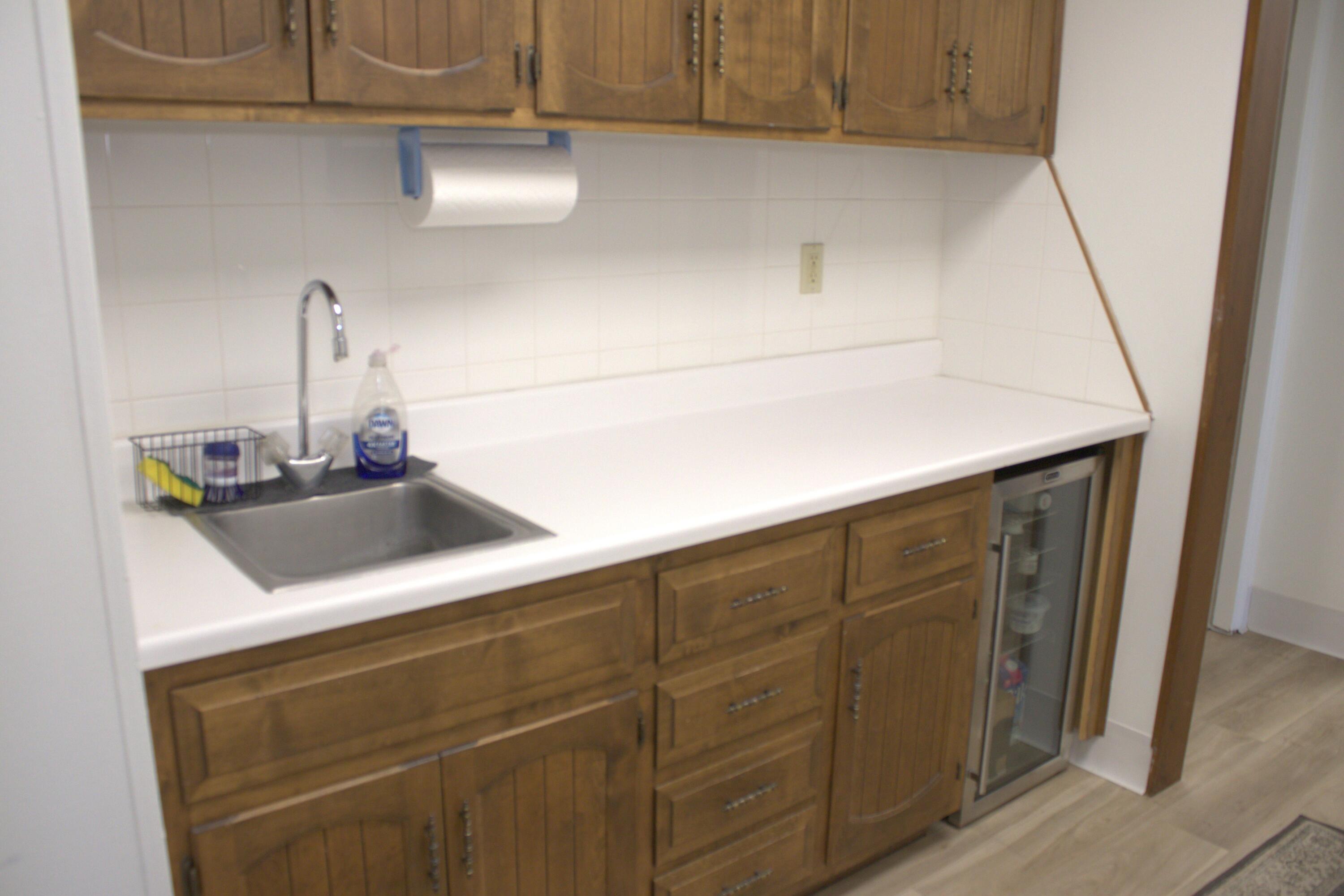 1331 North Stewart Avenue Property Photo 12