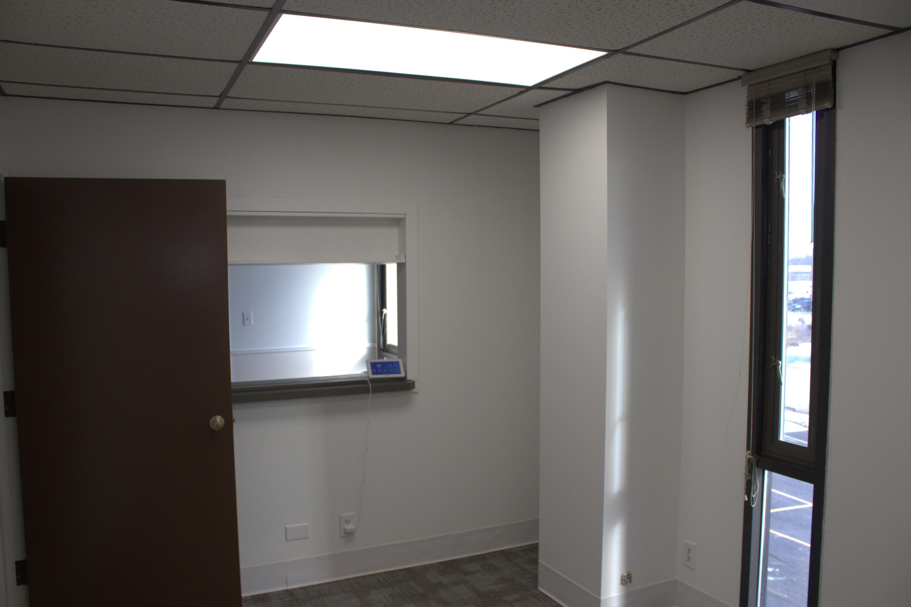1331 North Stewart Avenue Property Photo 8